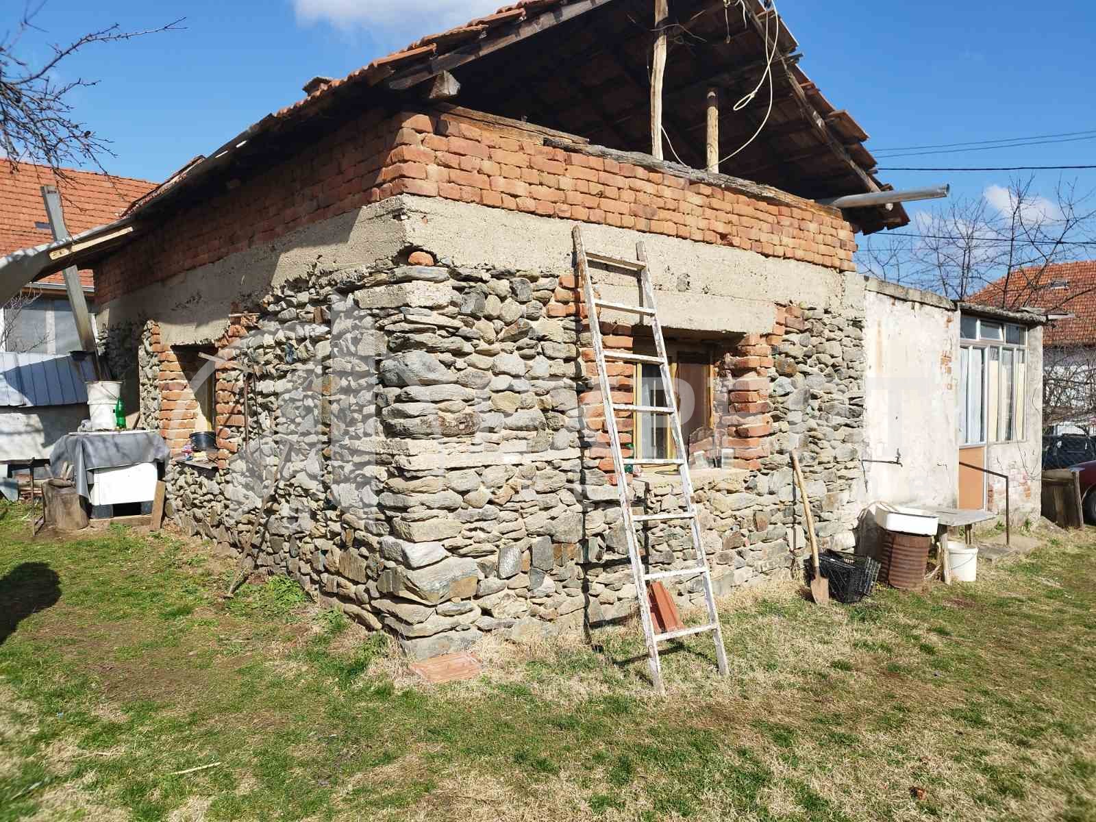 Dvosobna kuća, 57 m2, Knežica, Knežica ID: p-010826 1