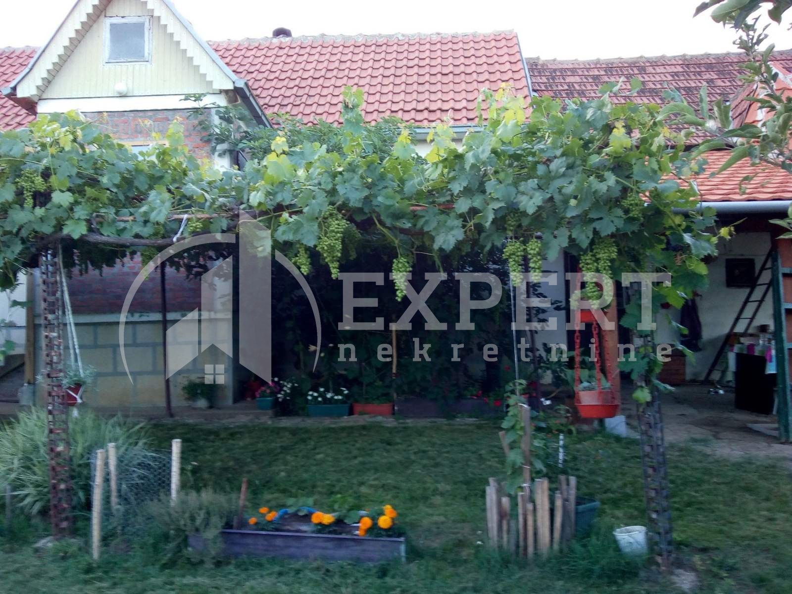 Dvosobna kuća, 80 m2, Staro Momčilovo, Staro Momčilovo ID: p-010338 32