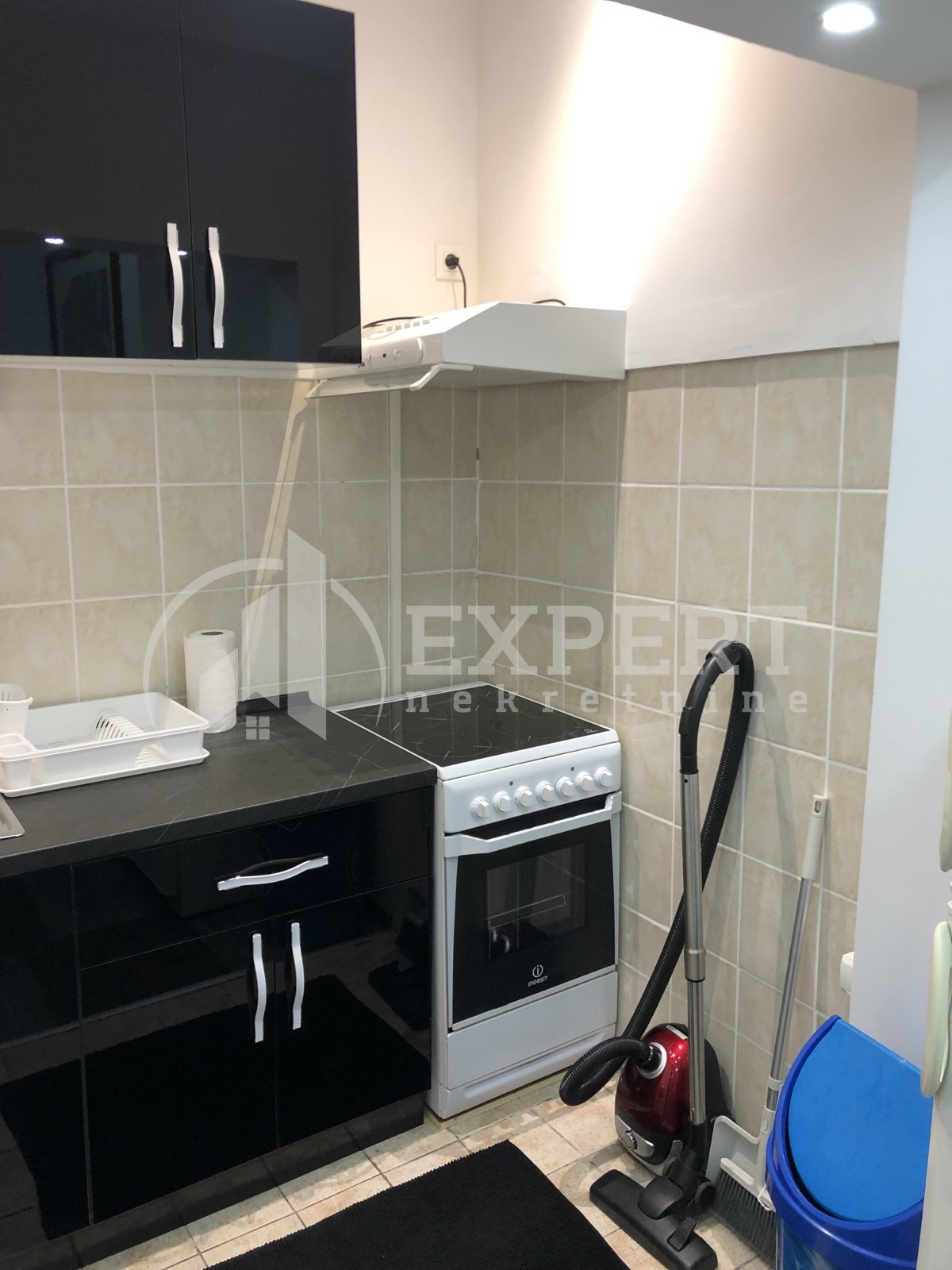 Jednosoban stan, 26 m2, Centar, Obrenovićeva ID: i-06909 4