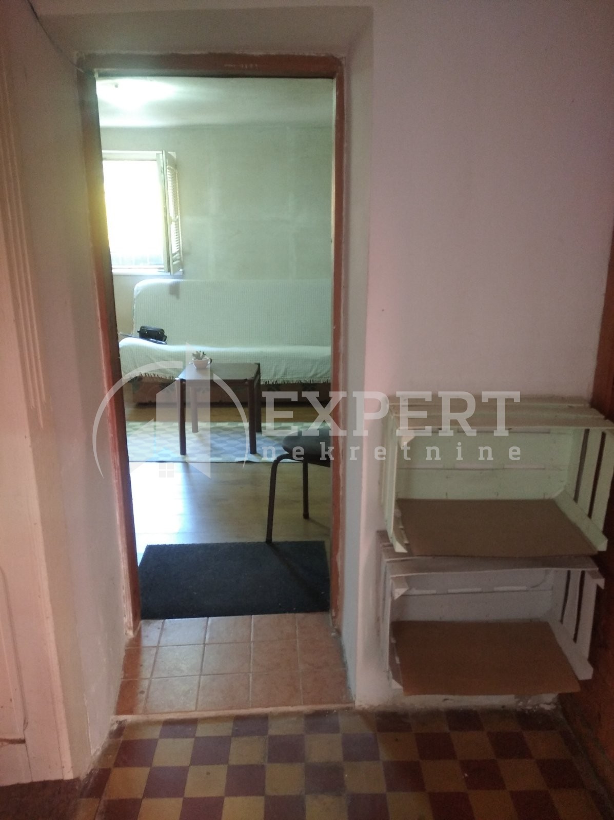 Jednosoban stan, 30 m2, Centar, Jeronimova ID: i-011211 1