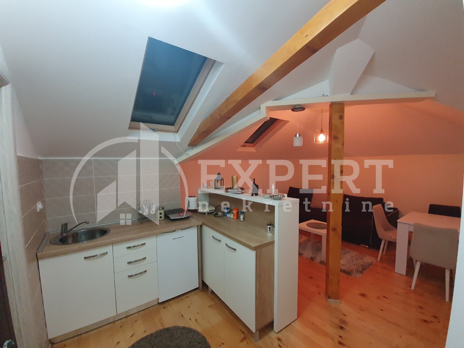 Jednosoban stan, 31 m2, Vikend naselje ID: p-09070 9