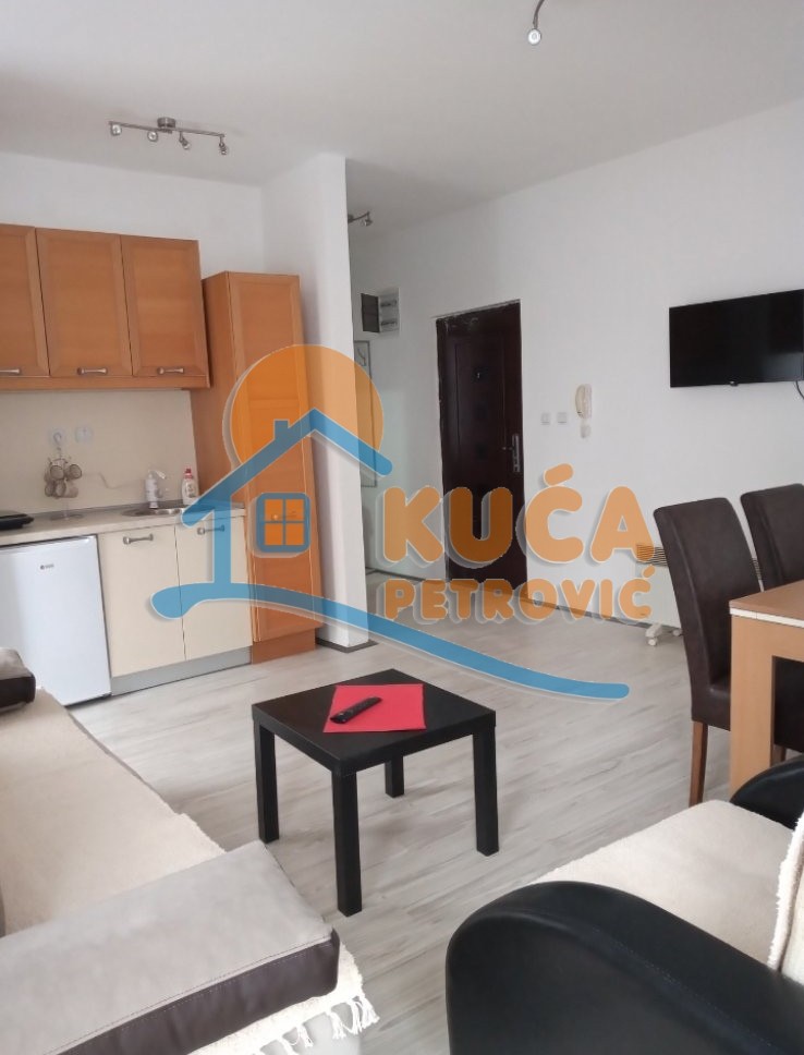Jednosoban stan, 32 m2, Centar, Vikend naselje ID: p-06567 2