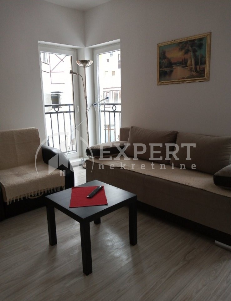 Jednosoban stan, 32 m2, Centar, Vikend naselje ID: p-06567 4
