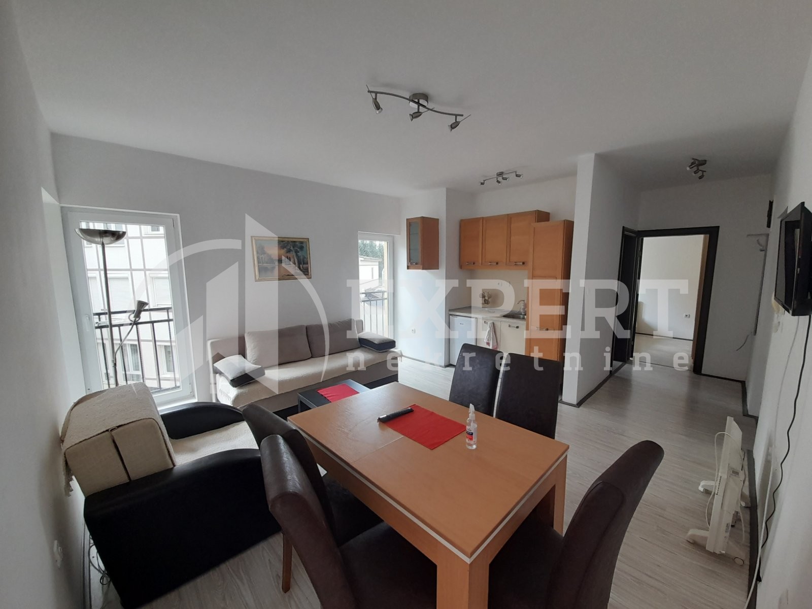 Jednosoban stan, 32 m2, Centar, Vikend naselje ID: p-06567 8