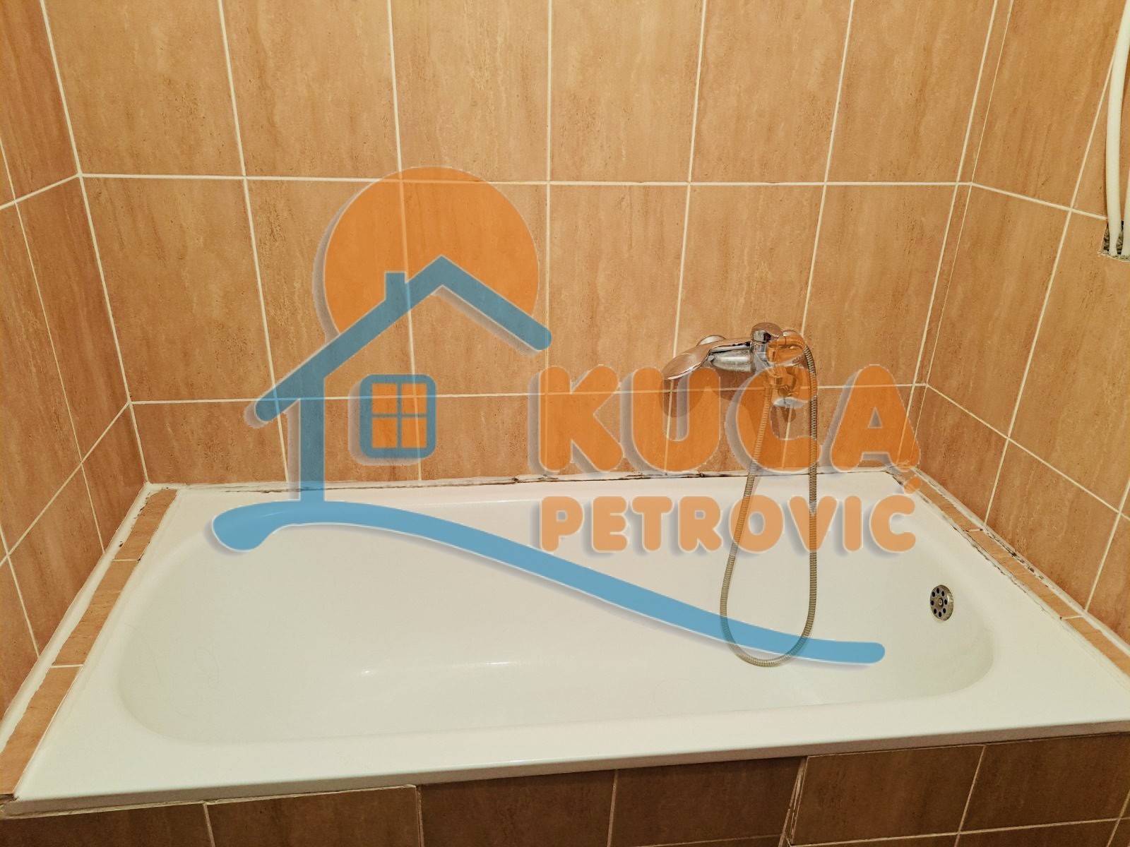 Jednosoban stan, 33 m2, Pantelej, Studenička ID: i-07408 4