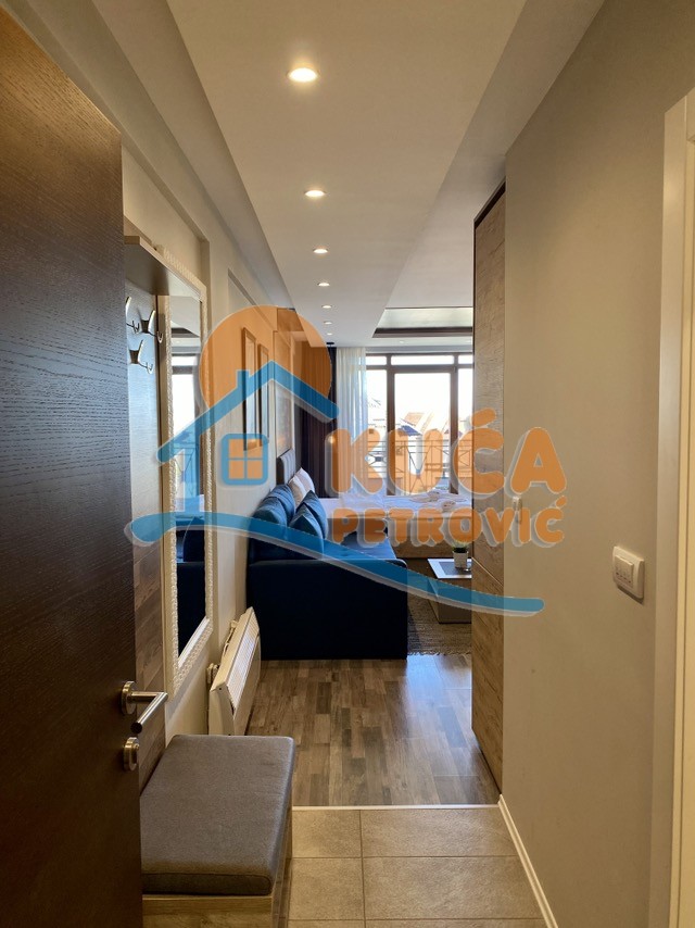 Jednosoban stan, 35 m2, Vikend naselje ID: p-011270 2