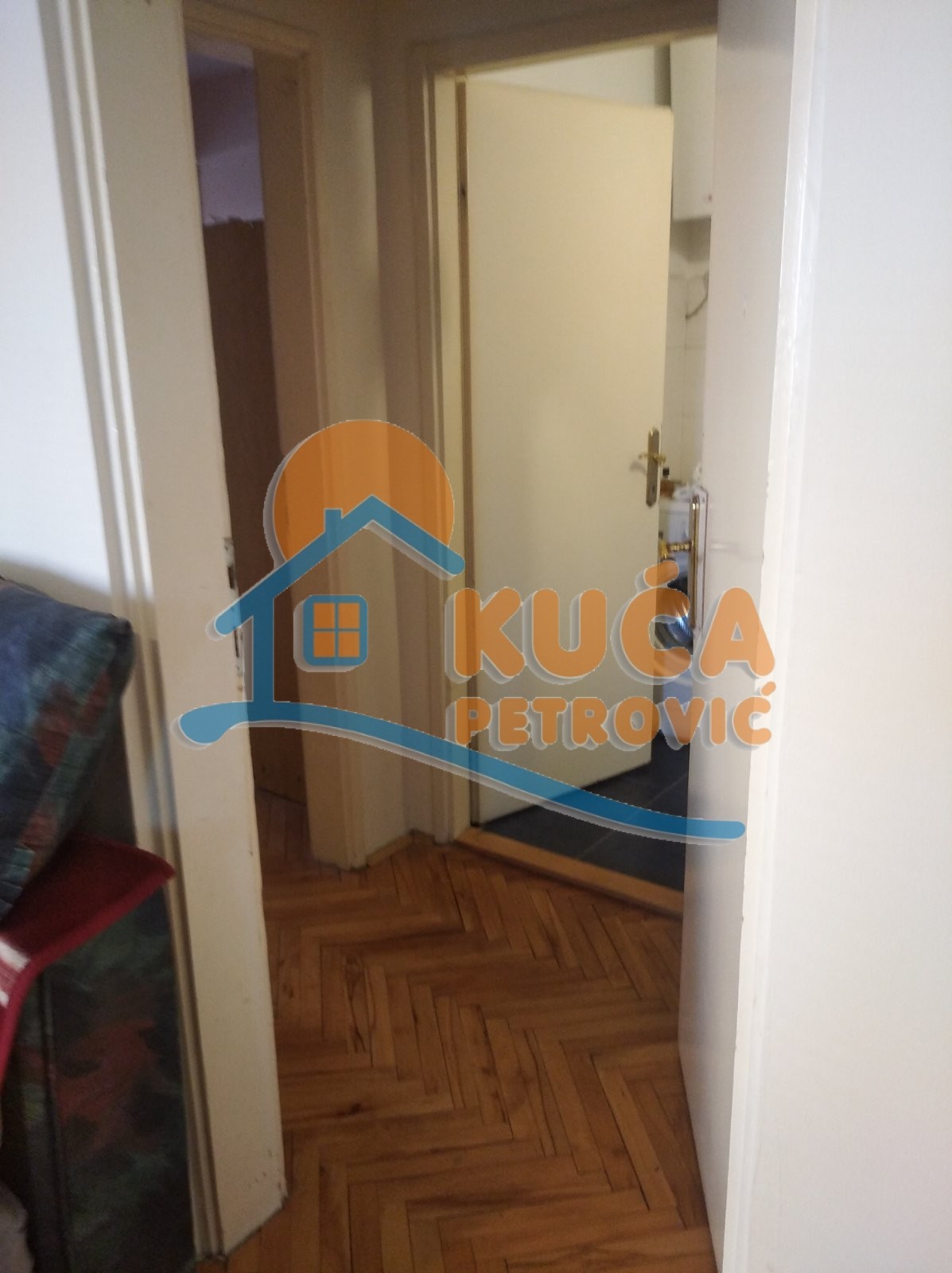 Jednosoban stan, 45 m2, Dom zdravlja, Vojvode Tankosića ID: i-010441 9
