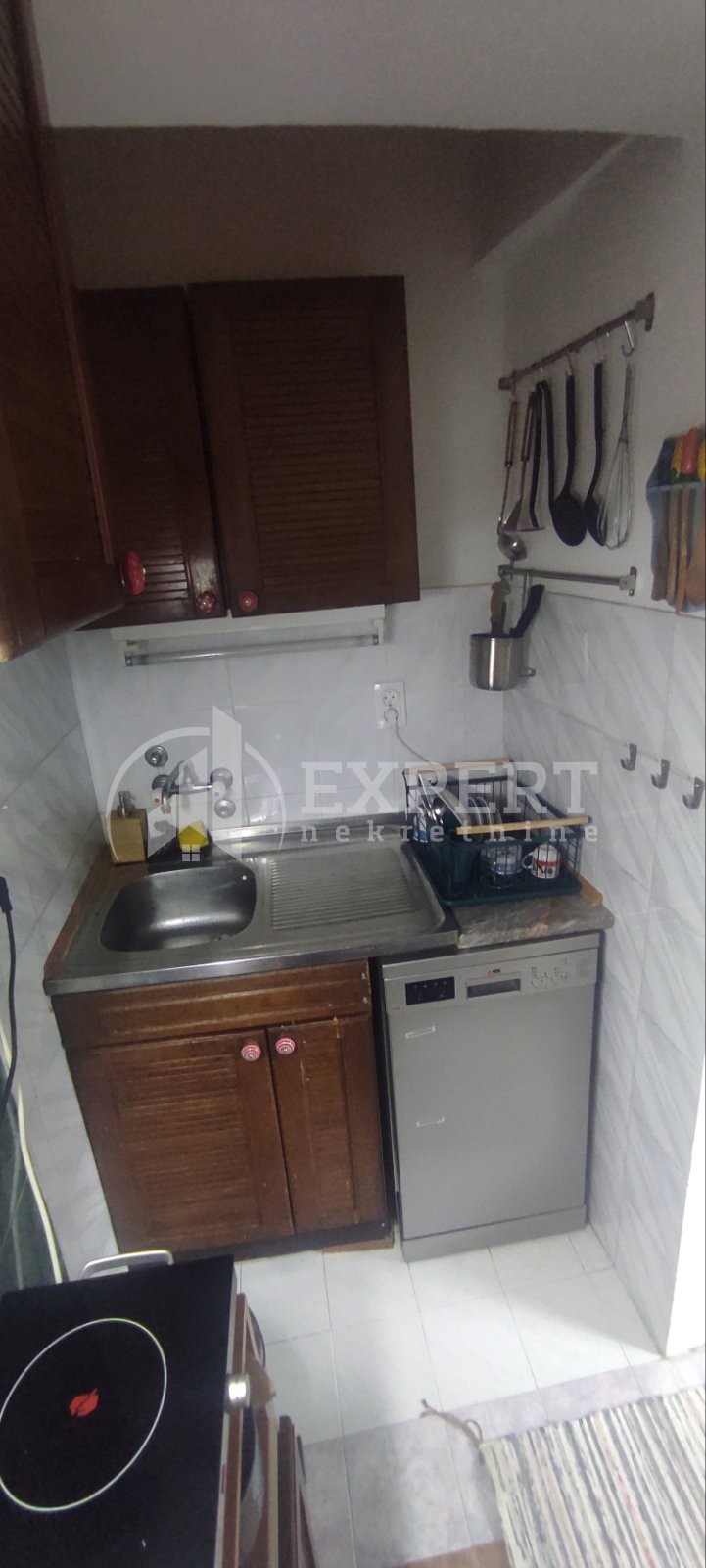 Jednosoban stan, 50 m2, Brzeće, Brzeće ID: p-010604 17