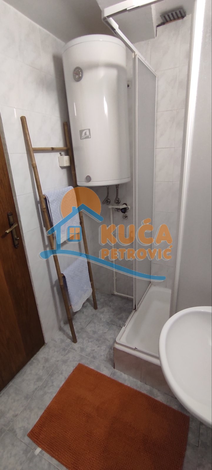 Jednosoban stan, 50 m2, Brzeće, Brzeće ID: p-010604 10