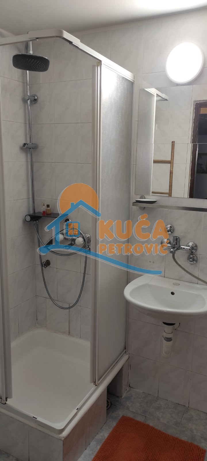 Jednosoban stan, 50 m2, Brzeće, Brzeće ID: p-010604 8