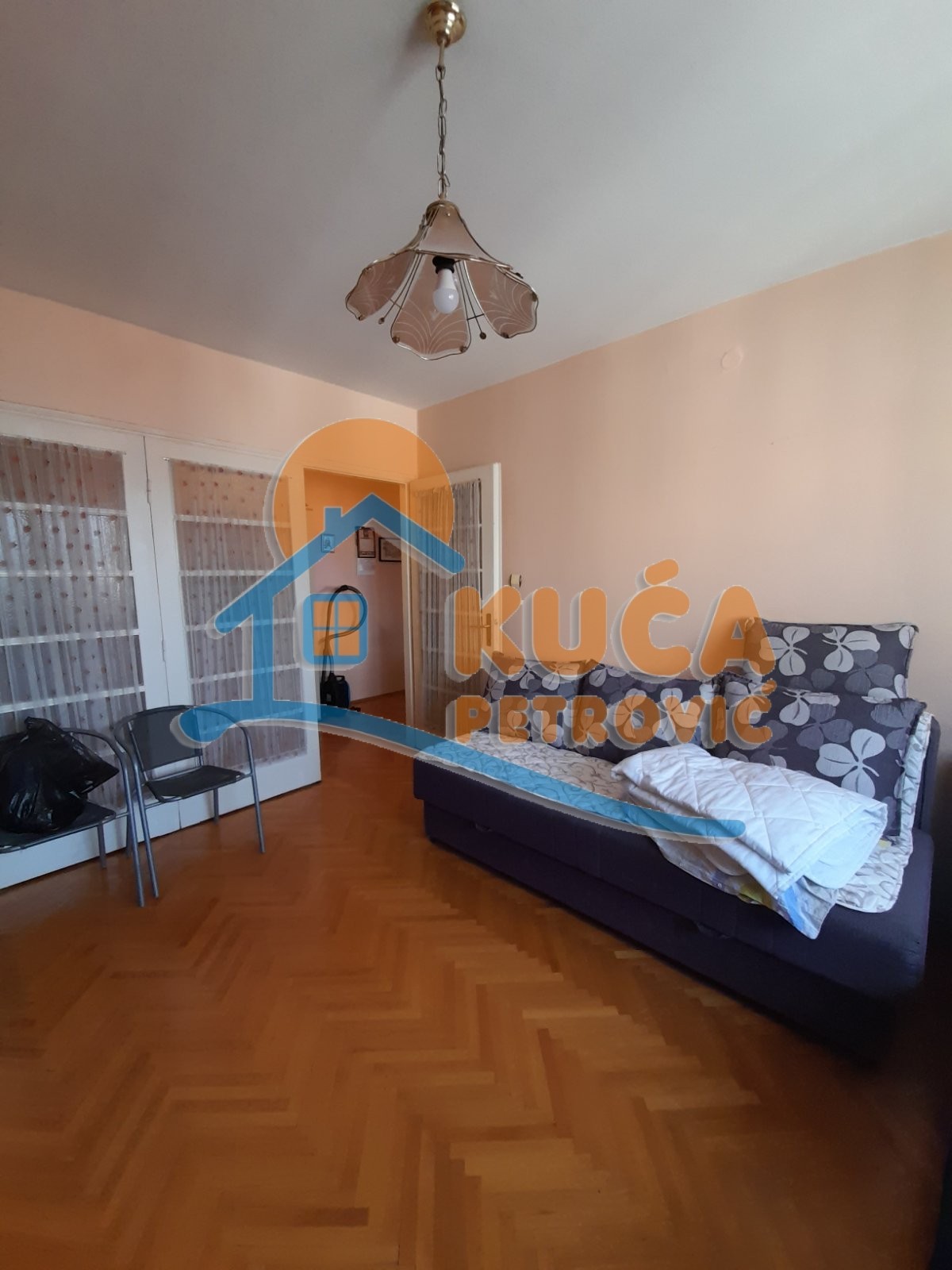 Jednosoban stan, 38 m2, Marger, Trg 14. oktobra ID: i-010939 8