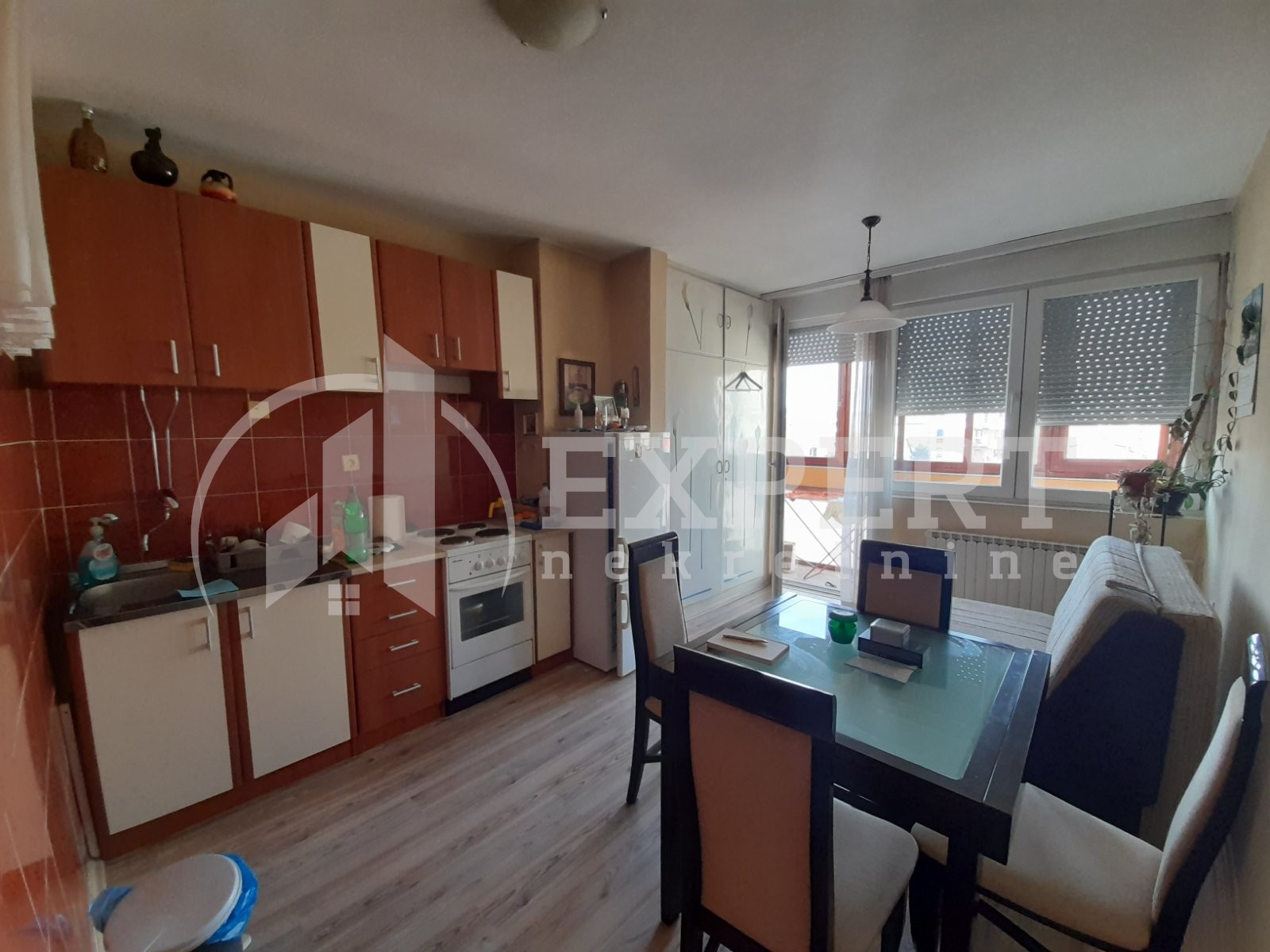 Jednosoban stan, 38 m2, Marger, Trg 14. oktobra ID: i-010939 1