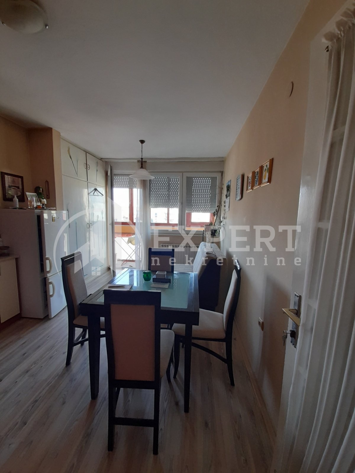 Jednosoban stan, 38 m2, Marger, Trg 14. oktobra ID: i-010939 2