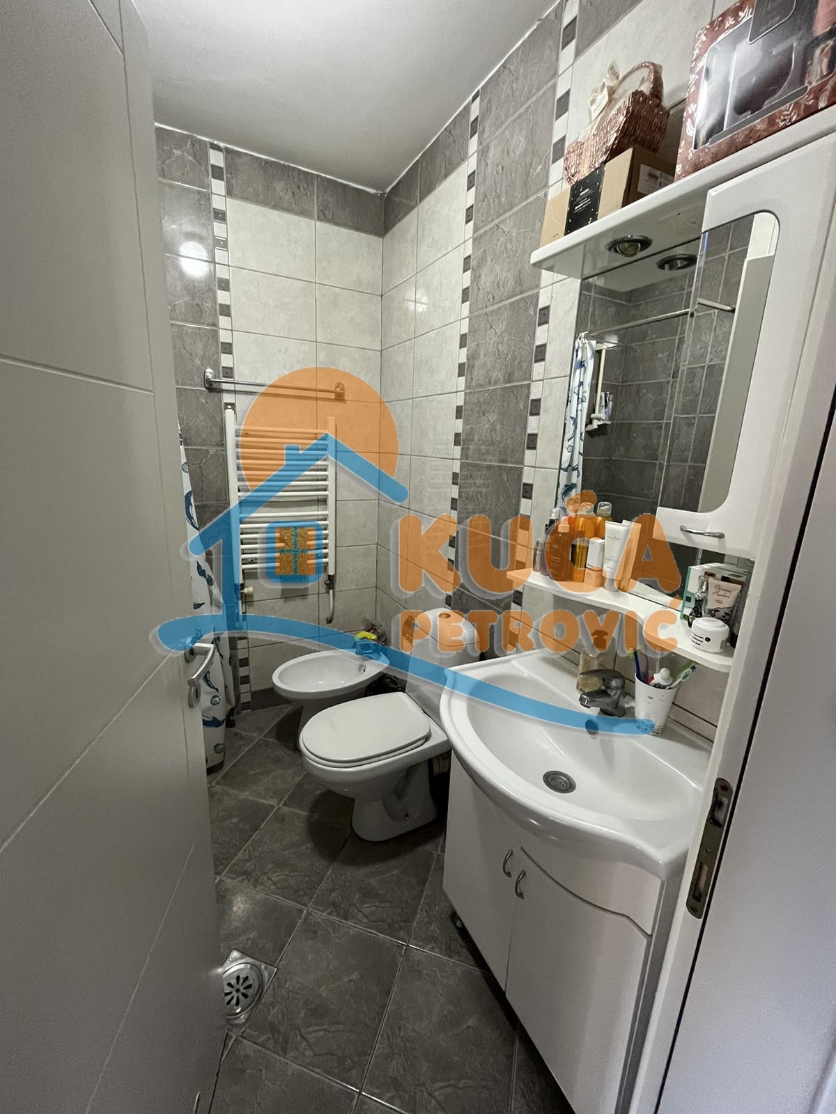 Jednosoban stan, 39 m2, Bulevar Nemanjića, Romanijska ID: i-011296 8