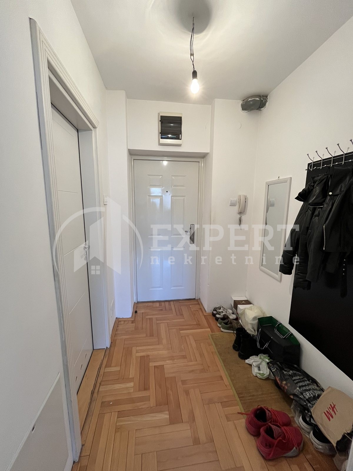 Jednosoban stan, 39 m2, Bulevar Nemanjića, Romanijska ID: i-011296 7