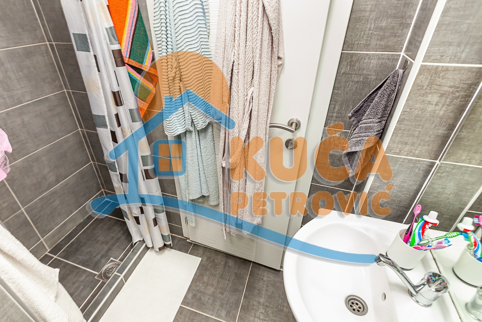 Jednosoban stan, 40 m2, Pantelej, Studenička ID: i-011167 8