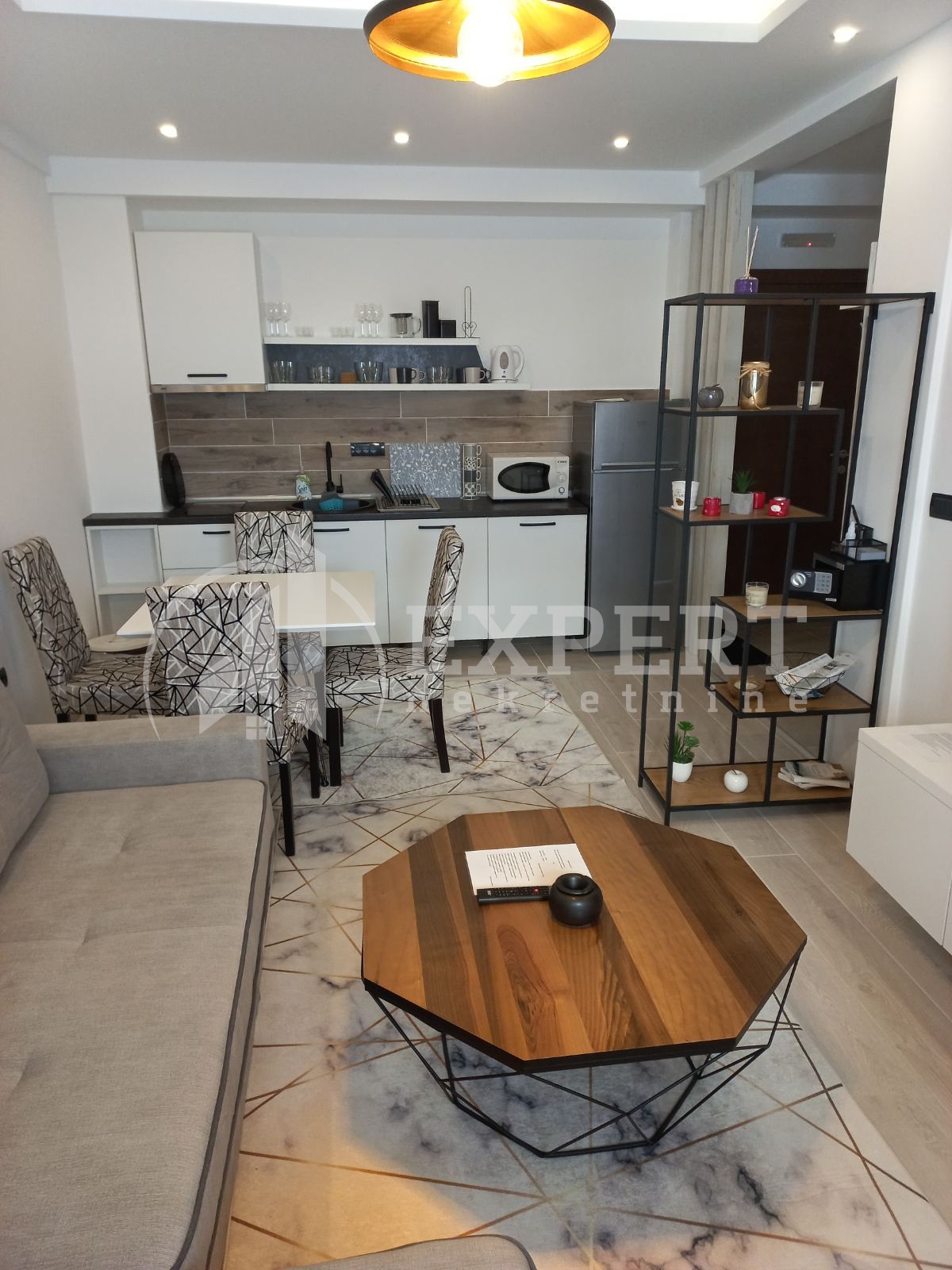 Jednosoban stan, 41 m2, Vikend naselje ID: p-09082 13