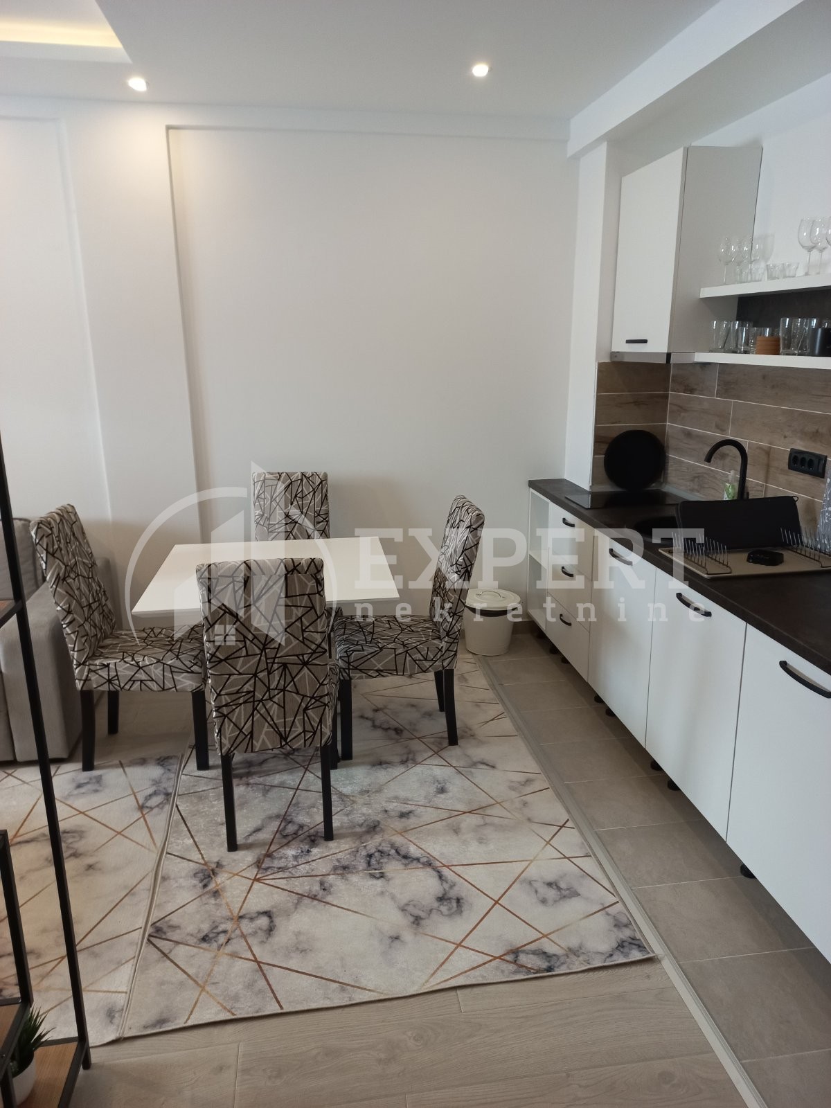 Jednosoban stan, 41 m2, Vikend naselje ID: p-09082 3