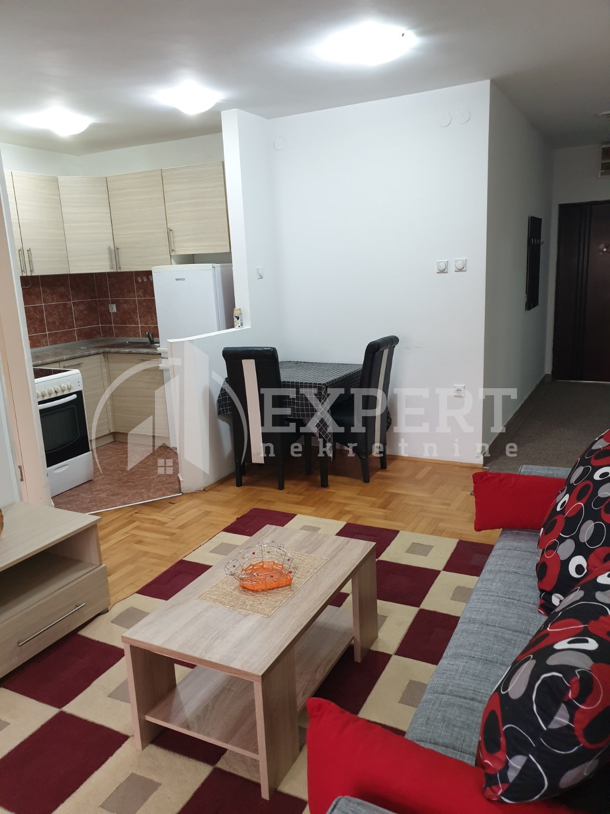 Jednosoban stan, 42 m2, Centar, Kej Kola srpskih sestara ID: i-09101 5