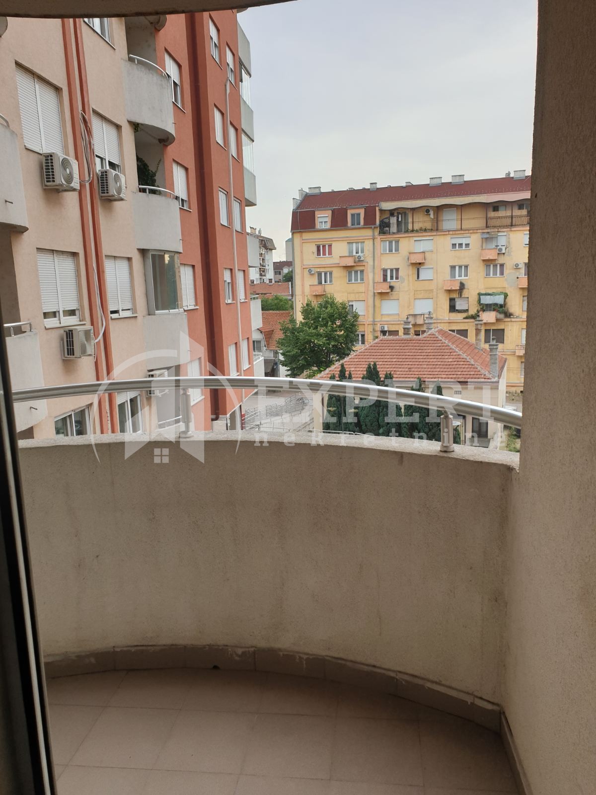 Jednosoban stan, 42 m2, Centar, Kej Kola srpskih sestara ID: i-09101 24