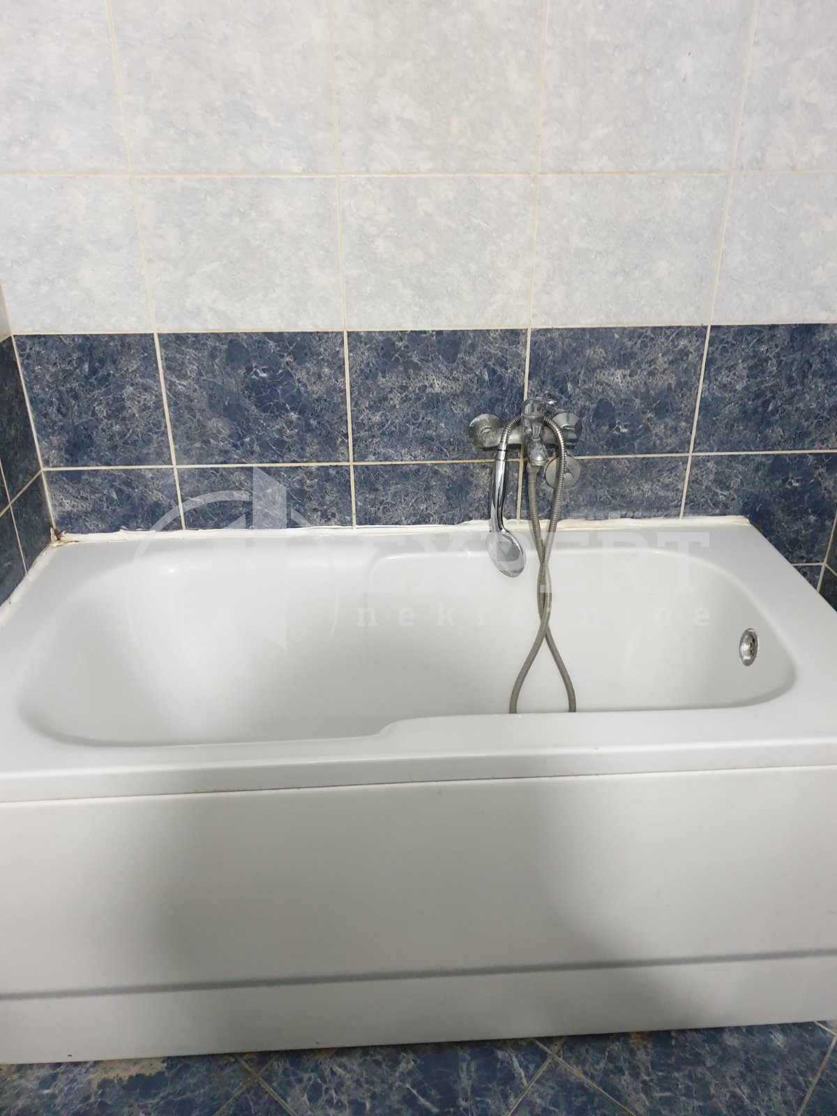 Jednosoban stan, 42 m2, Centar, Kej Kola srpskih sestara ID: i-09101 16