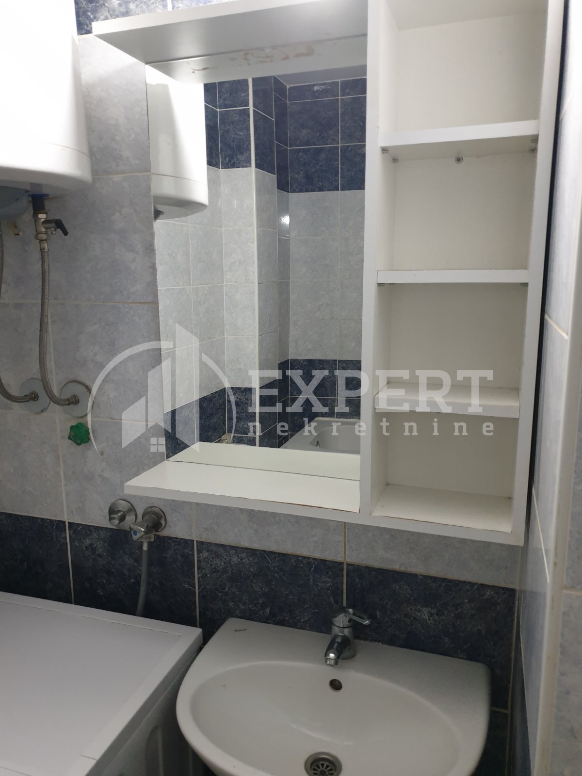 Jednosoban stan, 42 m2, Centar, Kej Kola srpskih sestara ID: i-09101 18