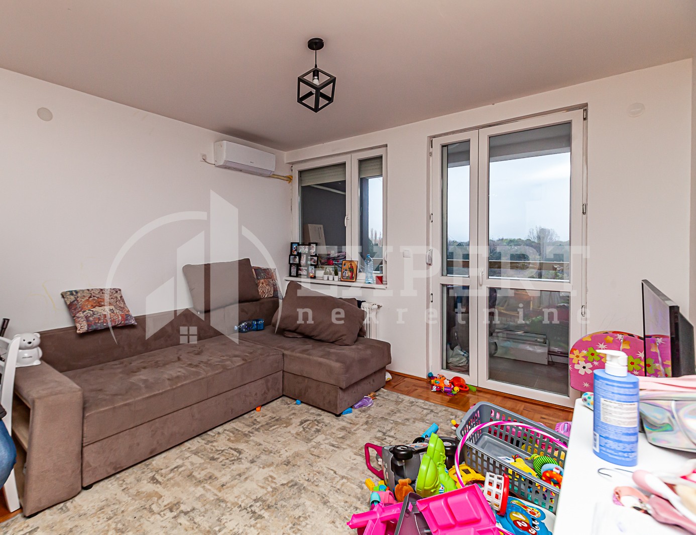 Jednosoban stan, 43 m2, Duvanište, Bulevar Medijana ID: p-010246 10