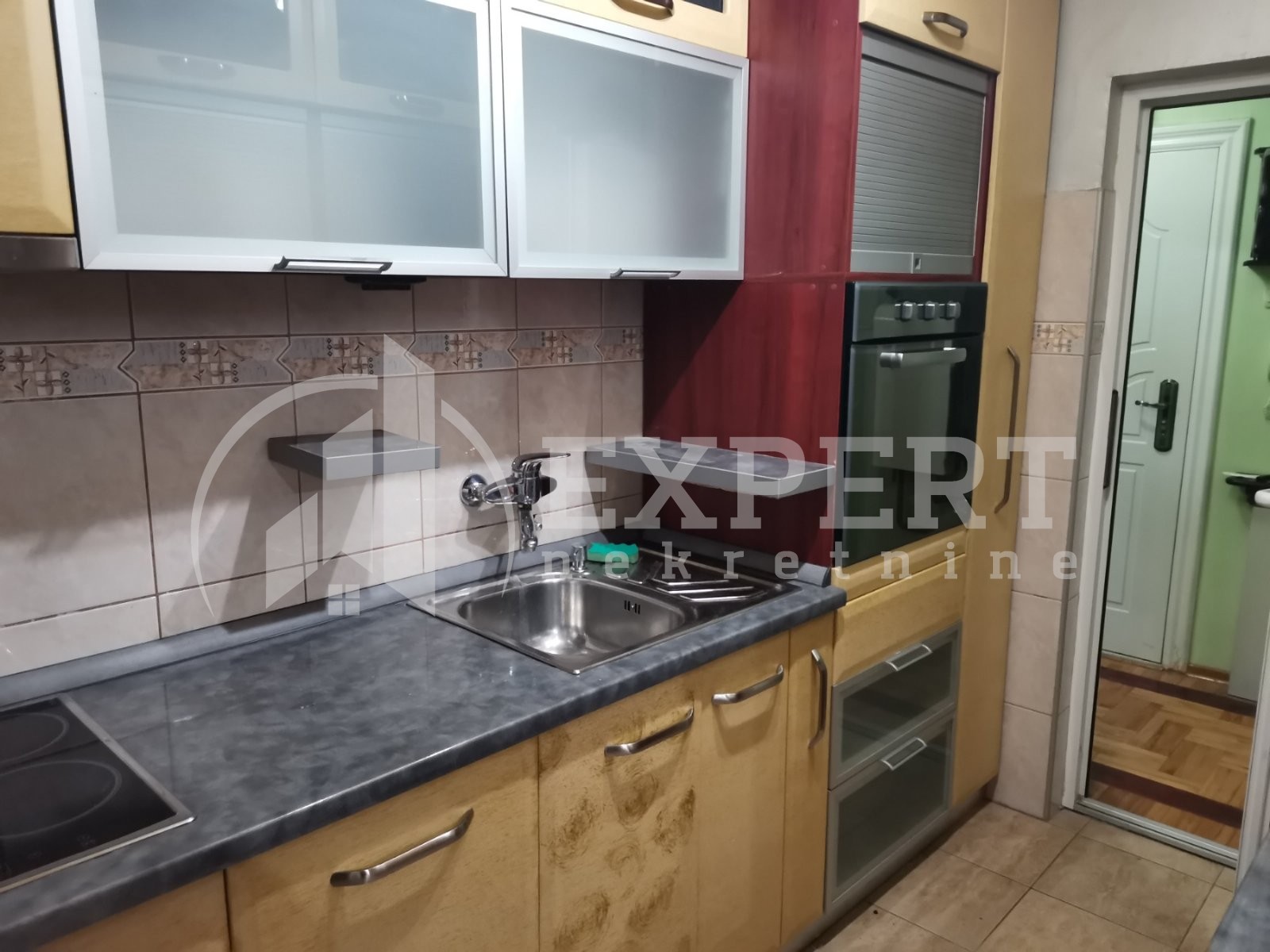 Jednosoban stan, 51 m2, Centar, Kej Kola srpskih sestara ID: i-010398 9