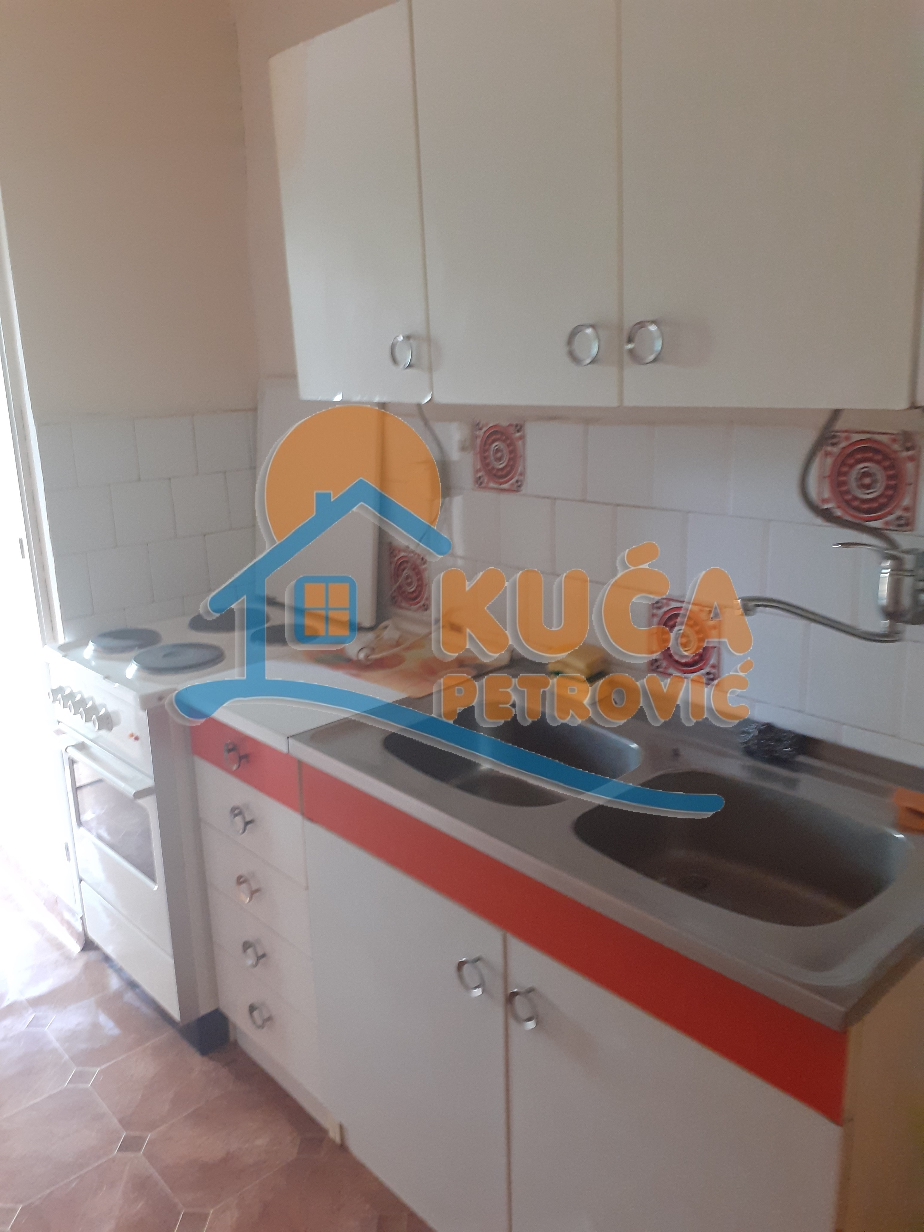 Dvosoban stan, 55 m2, Medijana, Vojvode Tankosića ID: i-03875 10