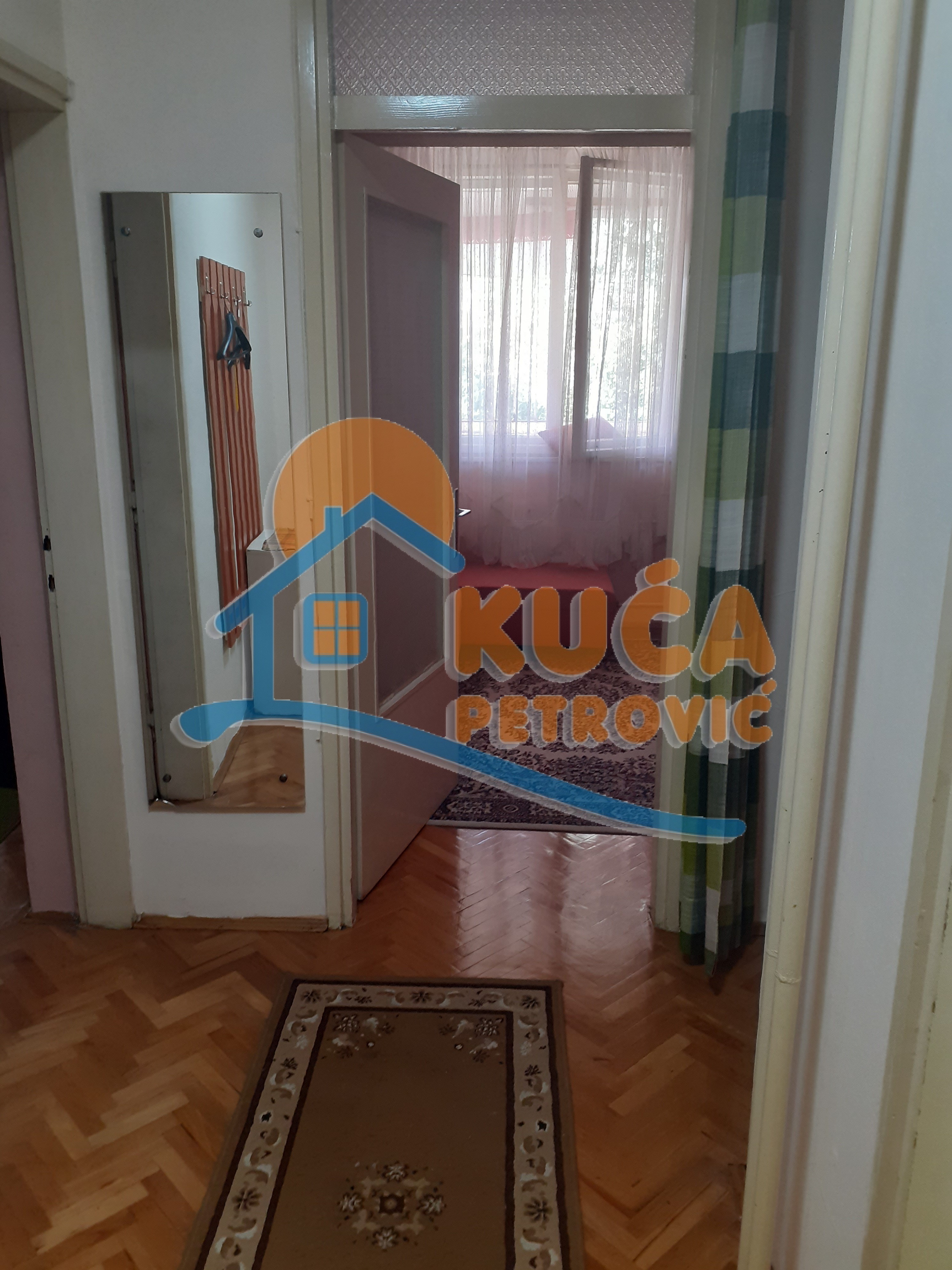 Dvosoban stan, 55 m2, Medijana, Vojvode Tankosića ID: i-03875 8