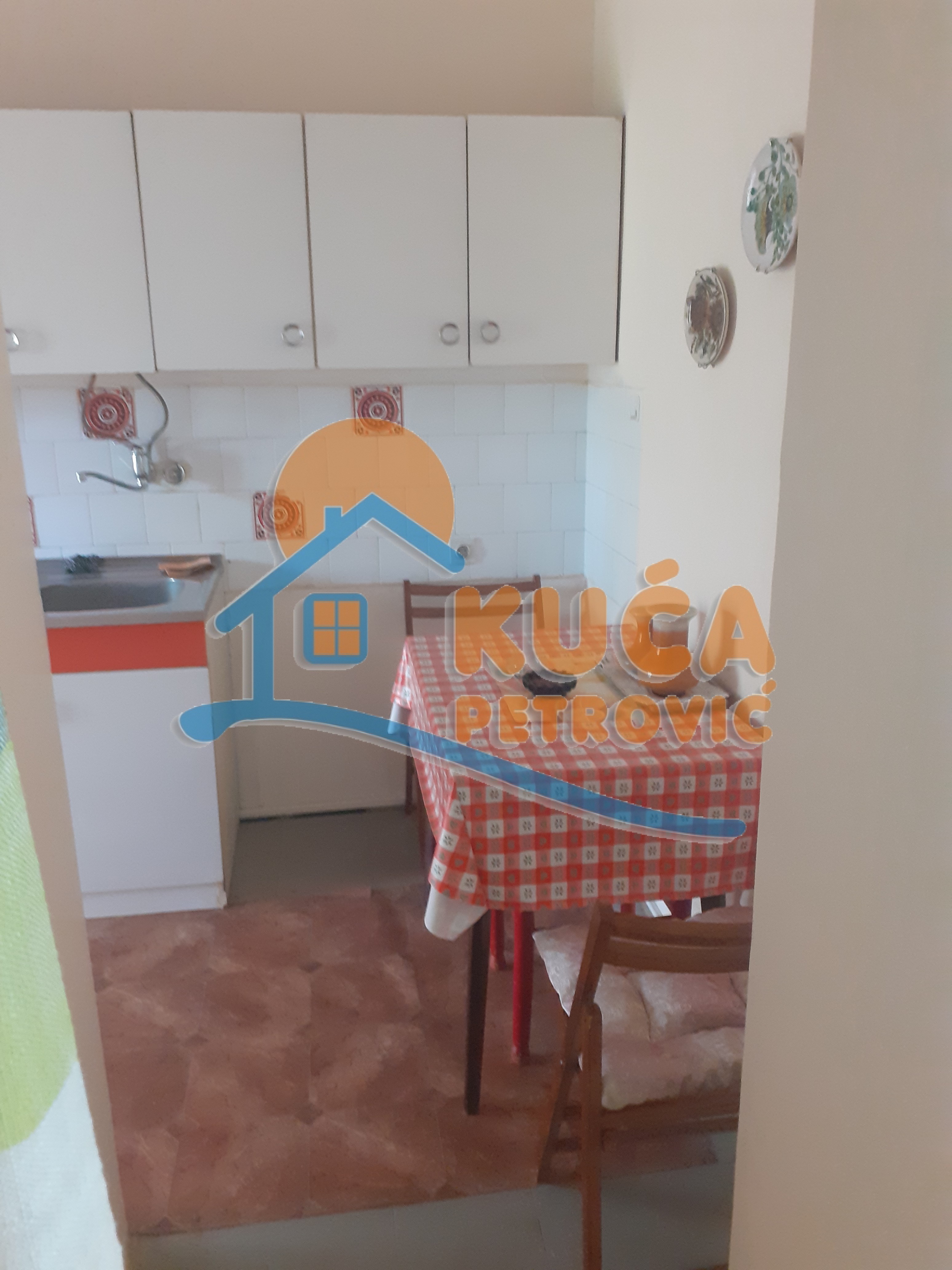 Dvosoban stan, 55 m2, Medijana, Vojvode Tankosića ID: i-03875 9