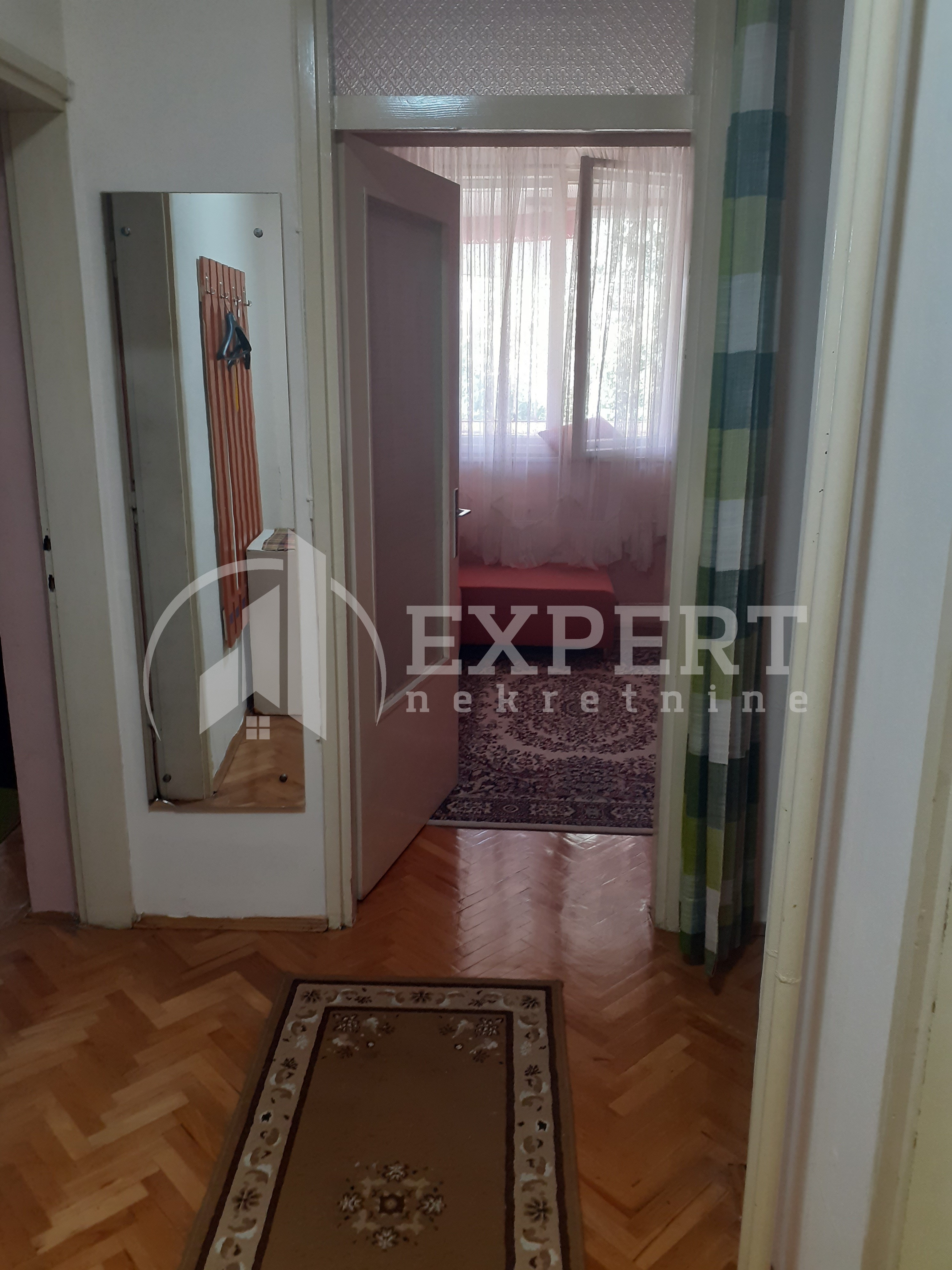 Dvosoban stan, 55 m2, Medijana, Vojvode Tankosića ID: i-03875 8