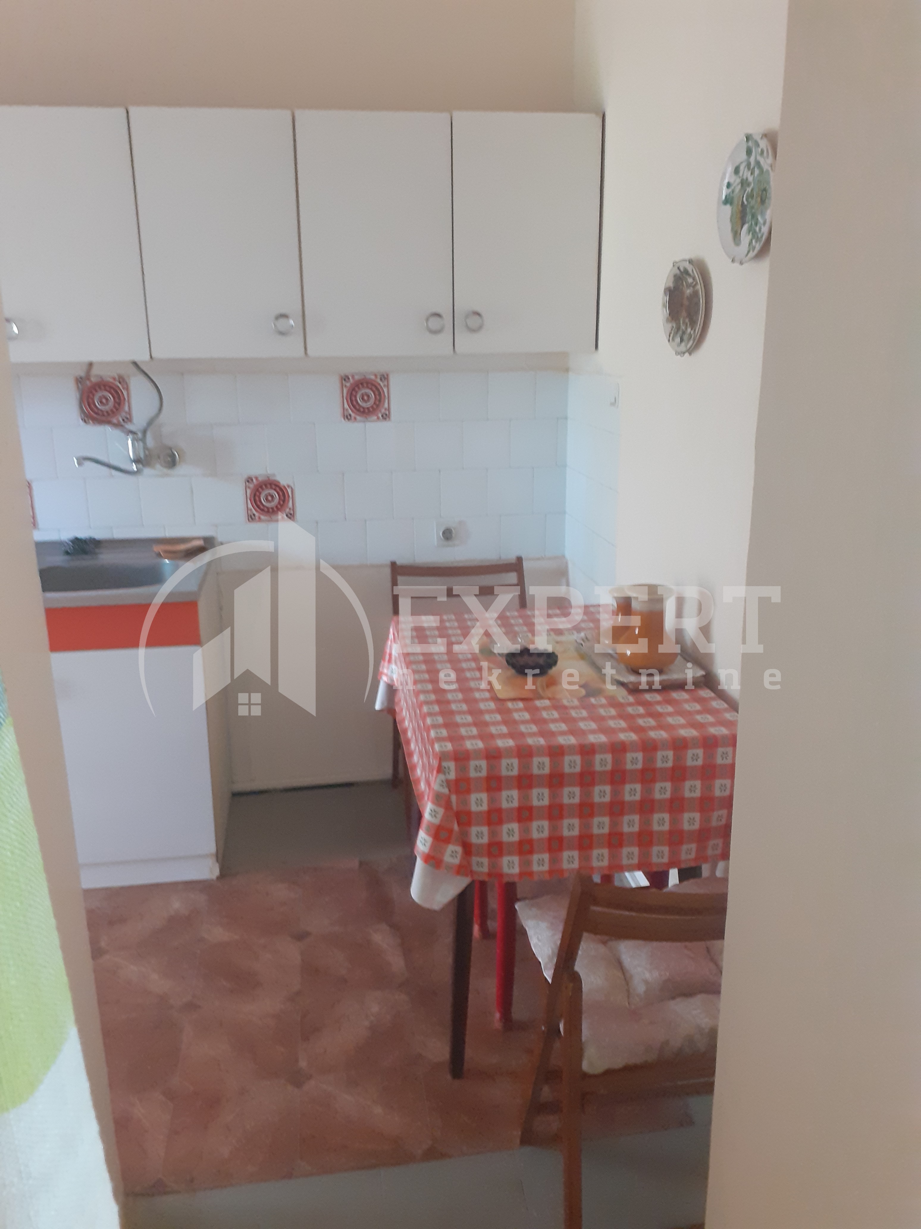 Dvosoban stan, 55 m2, Medijana, Vojvode Tankosića ID: i-03875 9