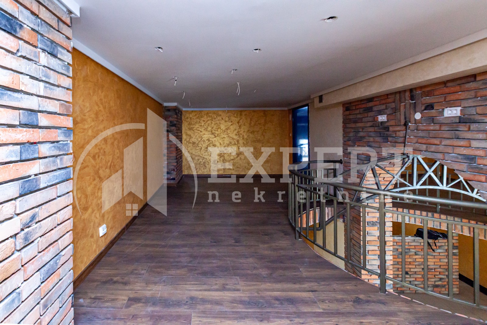 Lokal, 100 m2, Crveni Pevac, Bulevar dr Zorana ID: p-07858 5