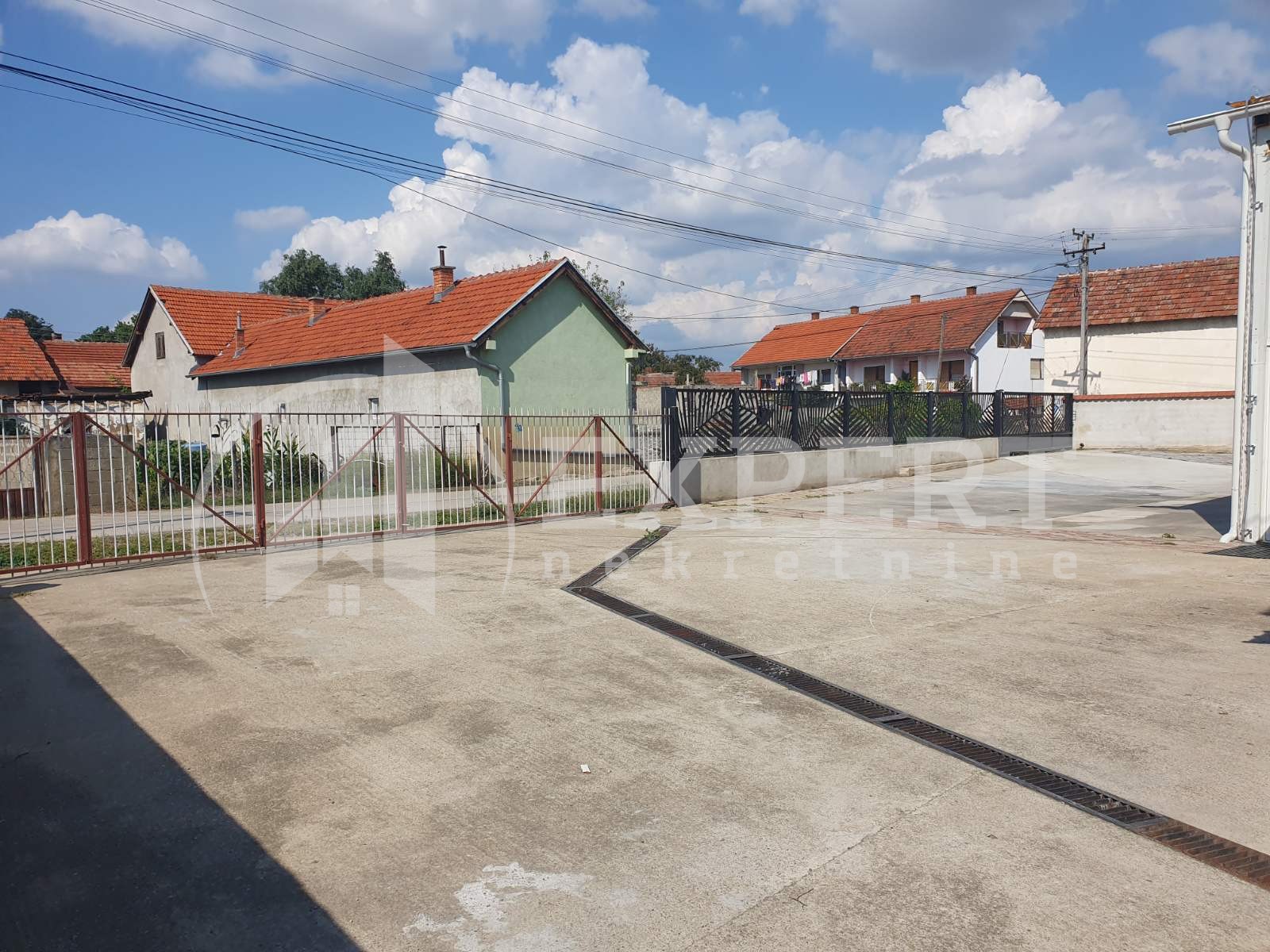 Lokal, 1000 m2, Palilula, Maršala Tita ID: i-09716 13