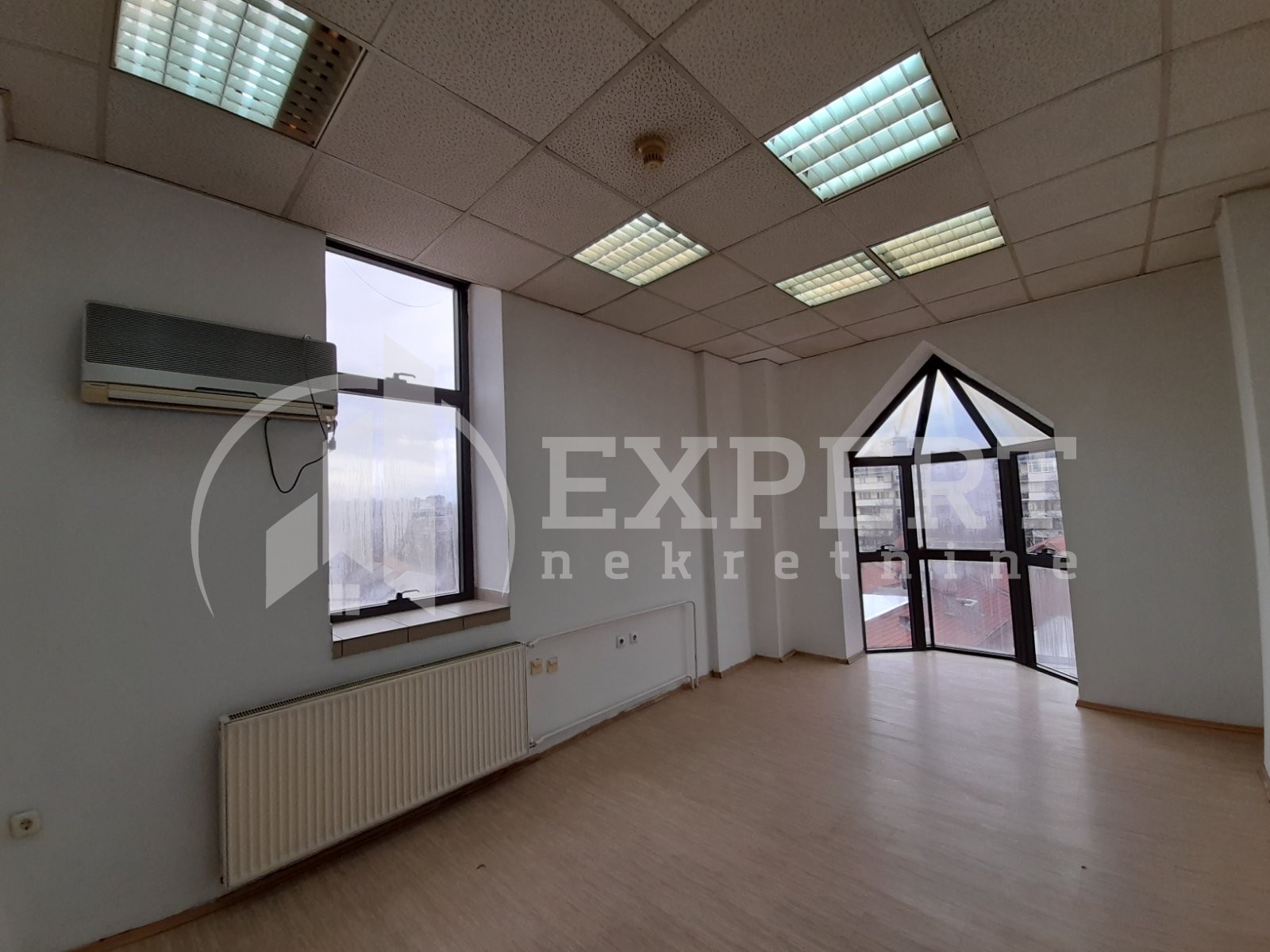 Lokal, 110 m2, Centar, Cara Dušana ID: i-010794 12