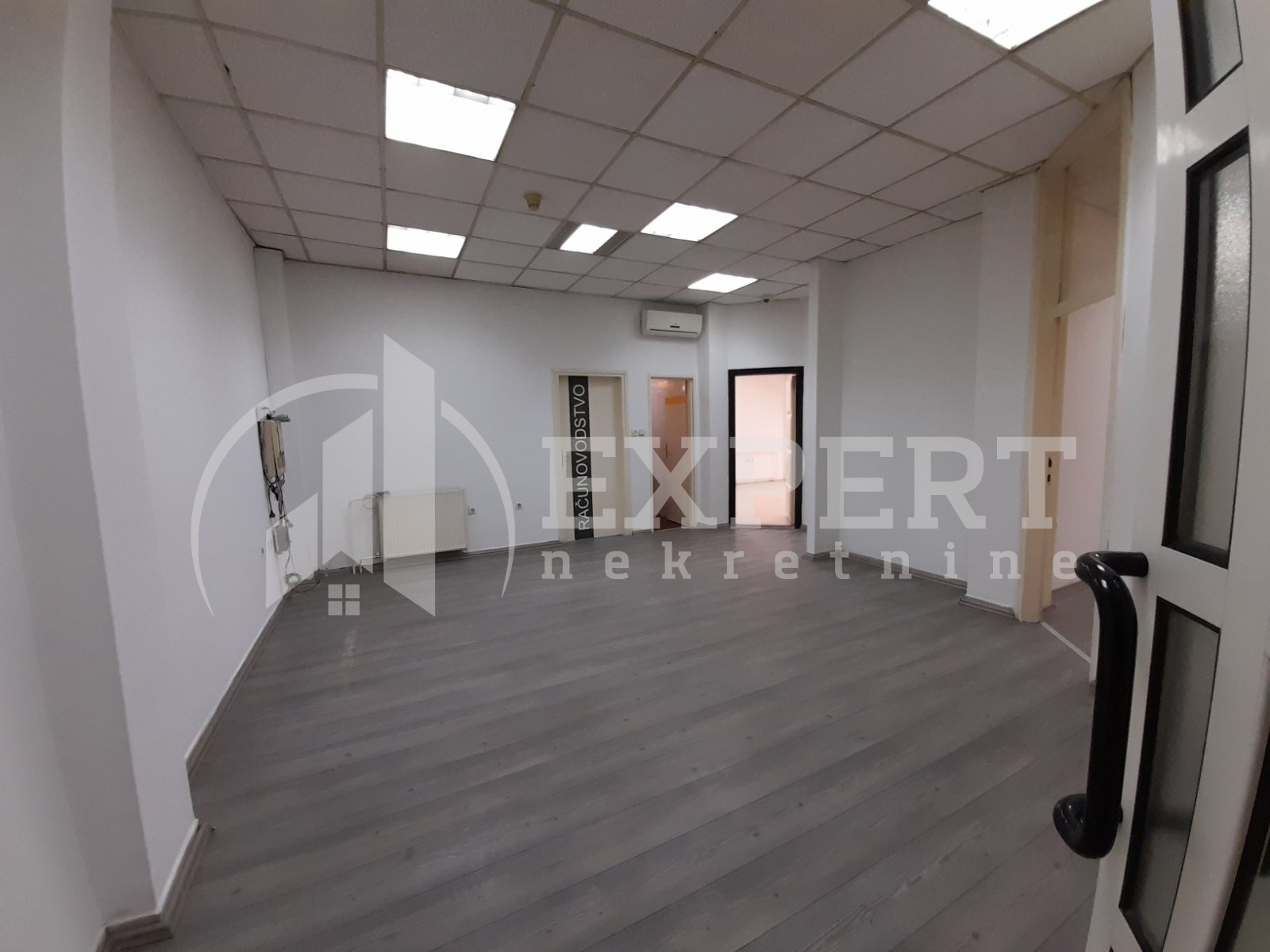 Lokal, 110 m2, Centar, Cara Dušana ID: i-010794 3