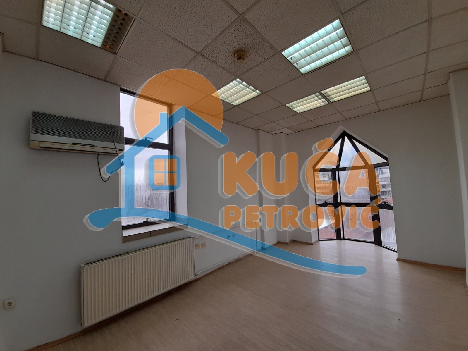 Lokal, 110 m2, Centar, Cara Dušana ID: i-010794 12