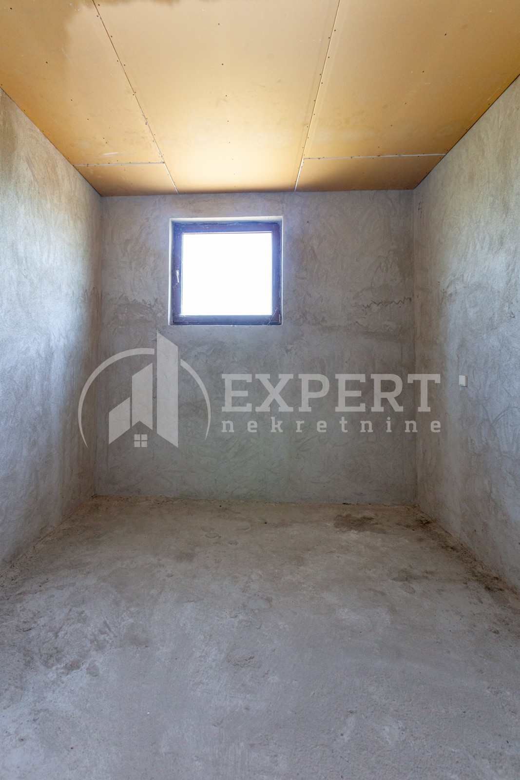 Lokal, 1100 m2, Pukovac ID: p-05833 10