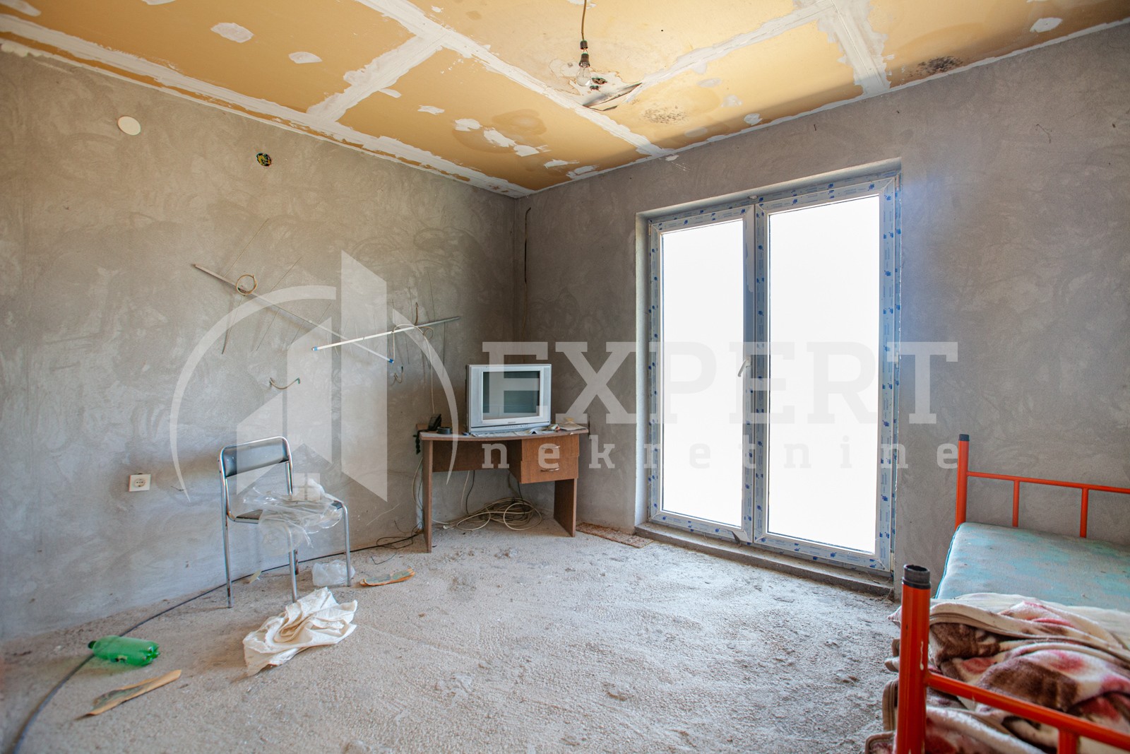 Lokal, 1100 m2, Pukovac ID: p-05833 16