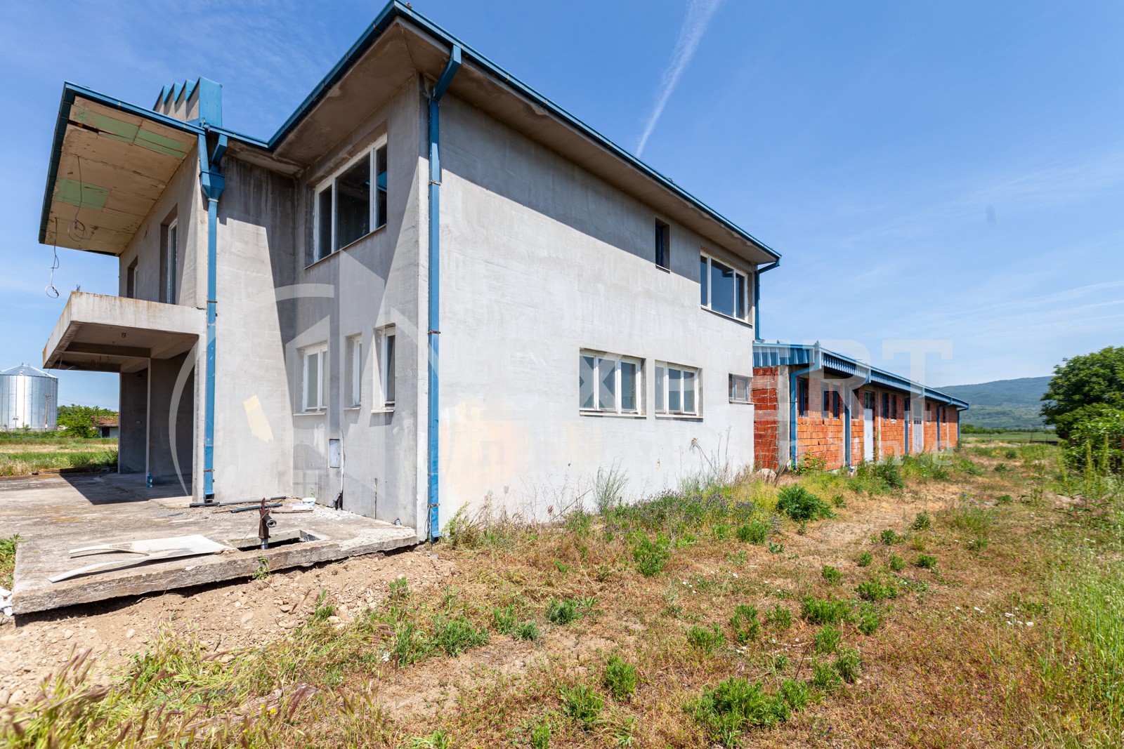 Lokal, 1100 m2, Pukovac ID: p-05833 1