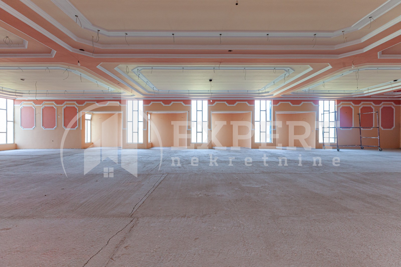 Lokal, 1100 m2, Pukovac ID: p-05833 6