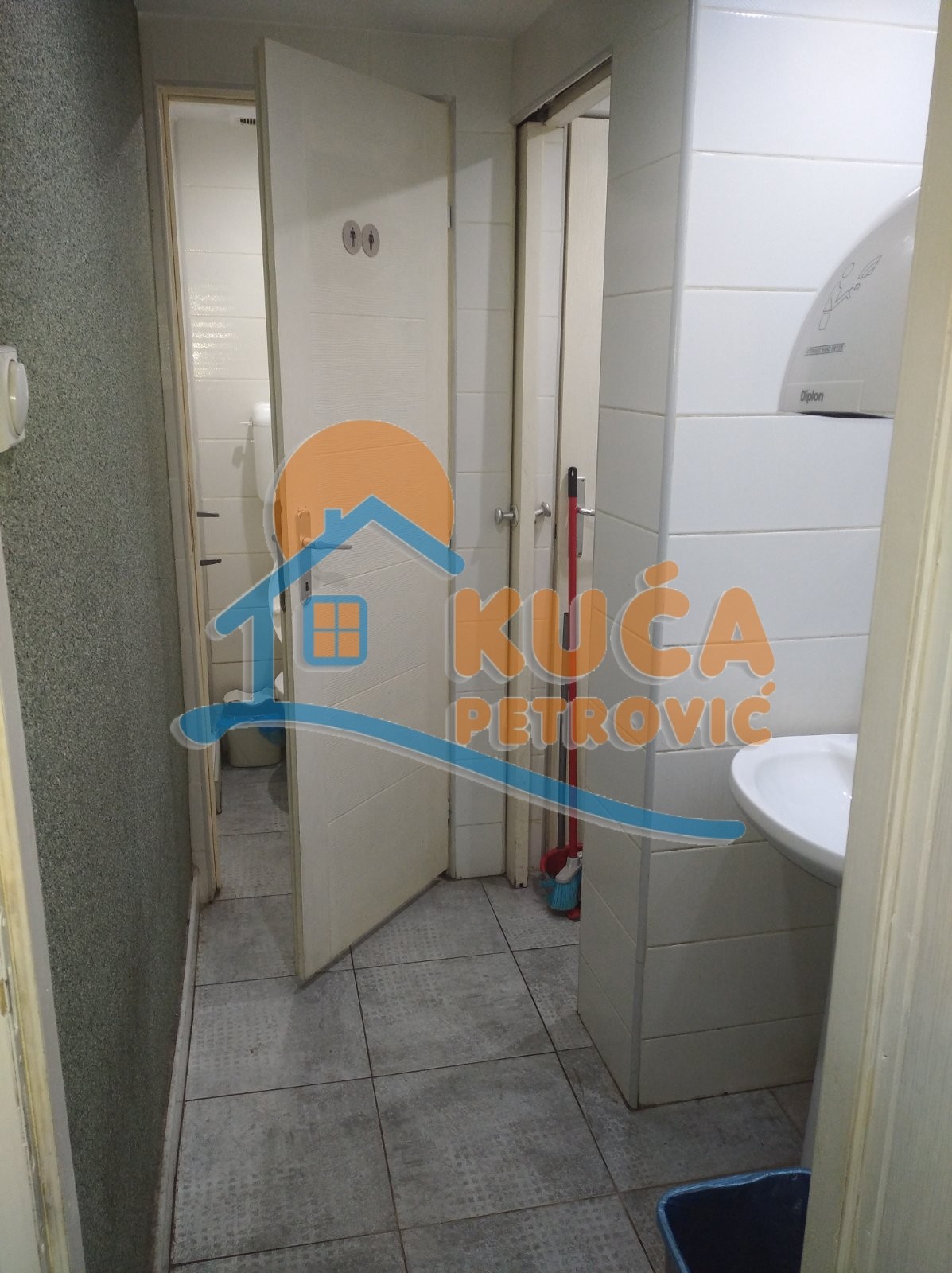 Lokal, 112 m2, Centar, Obrenovićeva ID: i-010805 9
