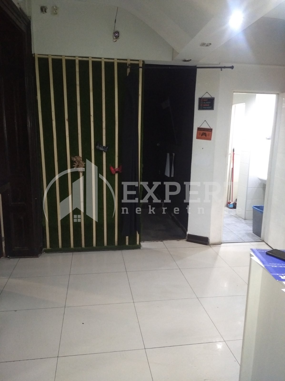 Lokal, 112 m2, Centar, Obrenovićeva ID: i-010805 6