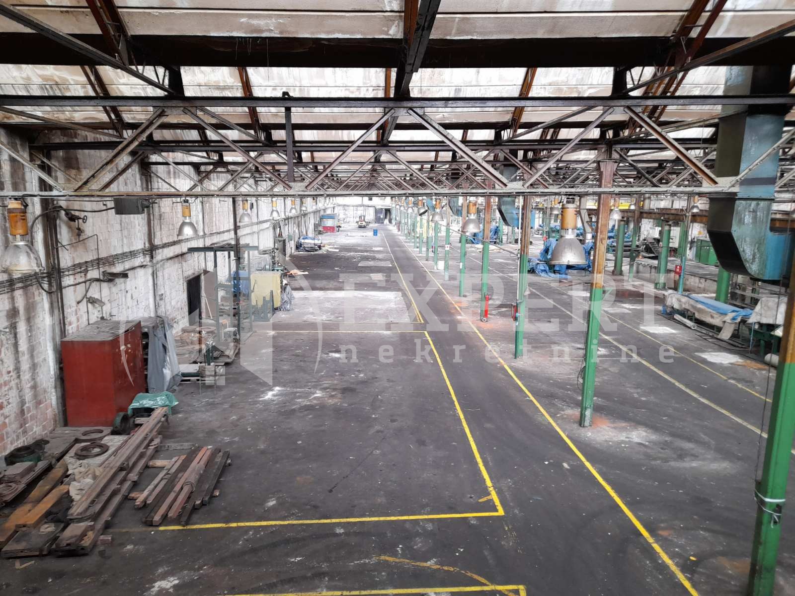 Lokal, 11817 m2, Mramorsko Brdo, Topličkog partizanskog odreda ID: i-09662 3