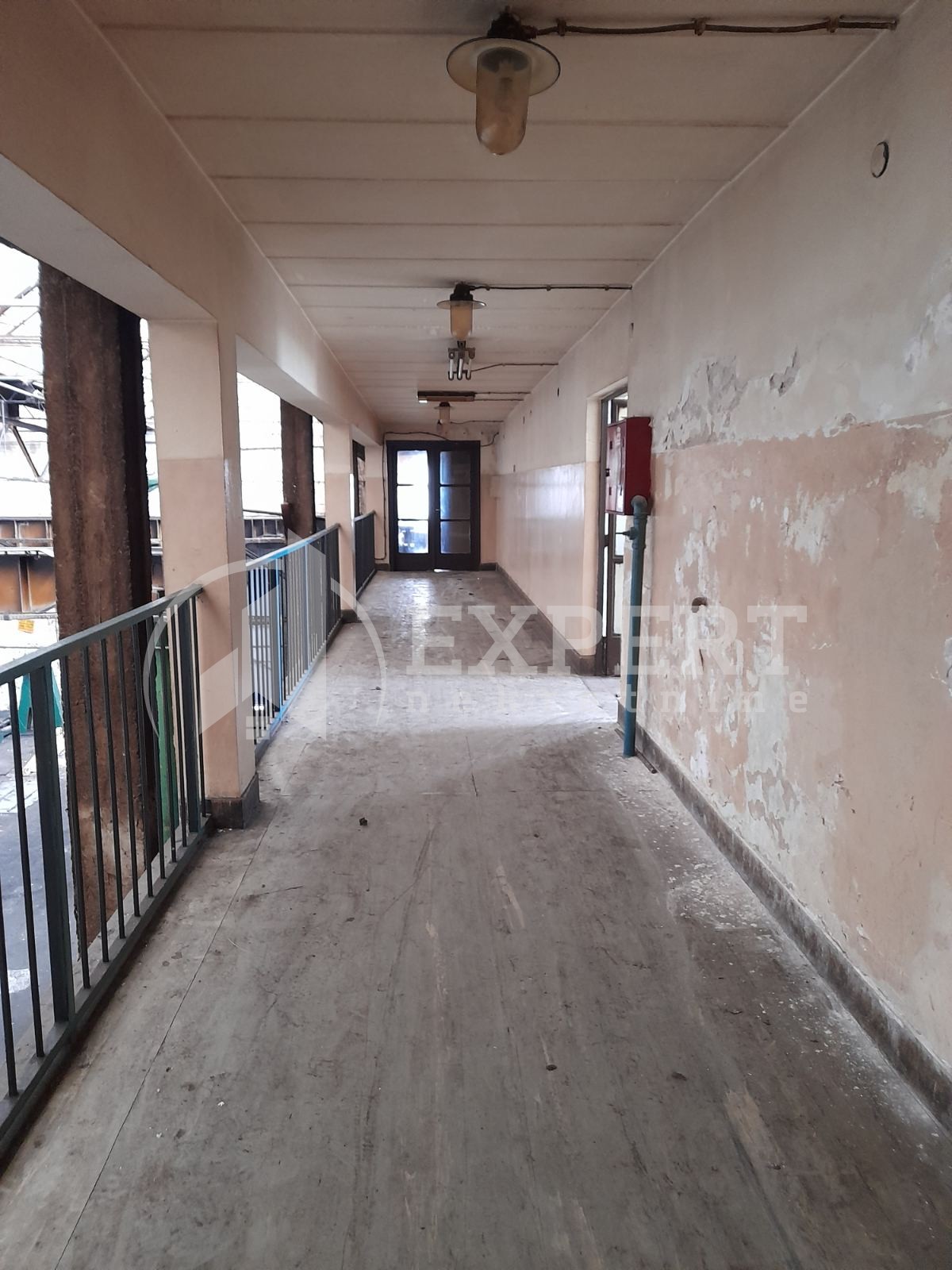 Lokal, 11817 m2, Mramorsko Brdo, Topličkog partizanskog odreda ID: i-09662 6