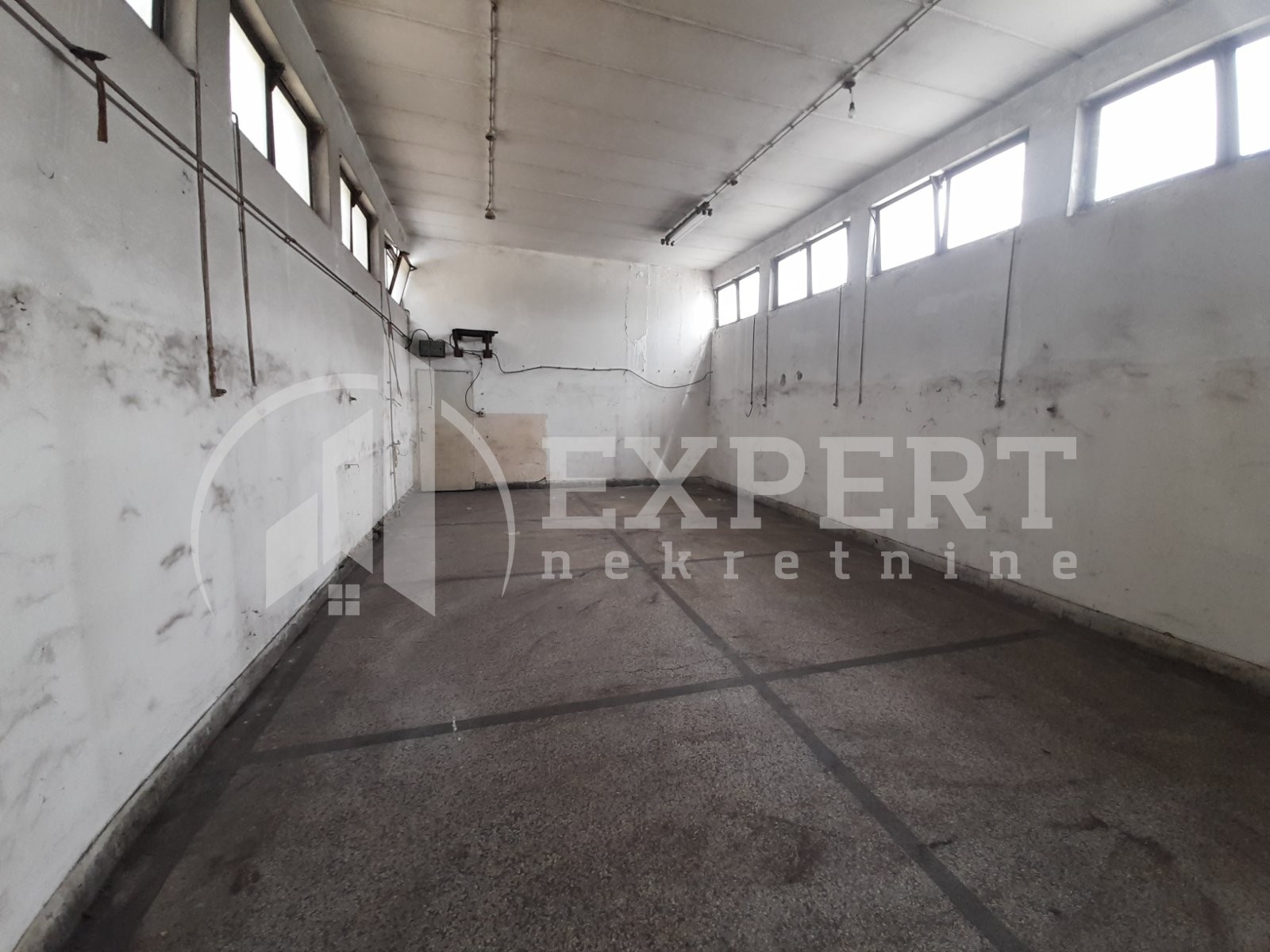 Lokal, 11817 m2, Mramorsko Brdo, Topličkog partizanskog odreda ID: i-09662 8