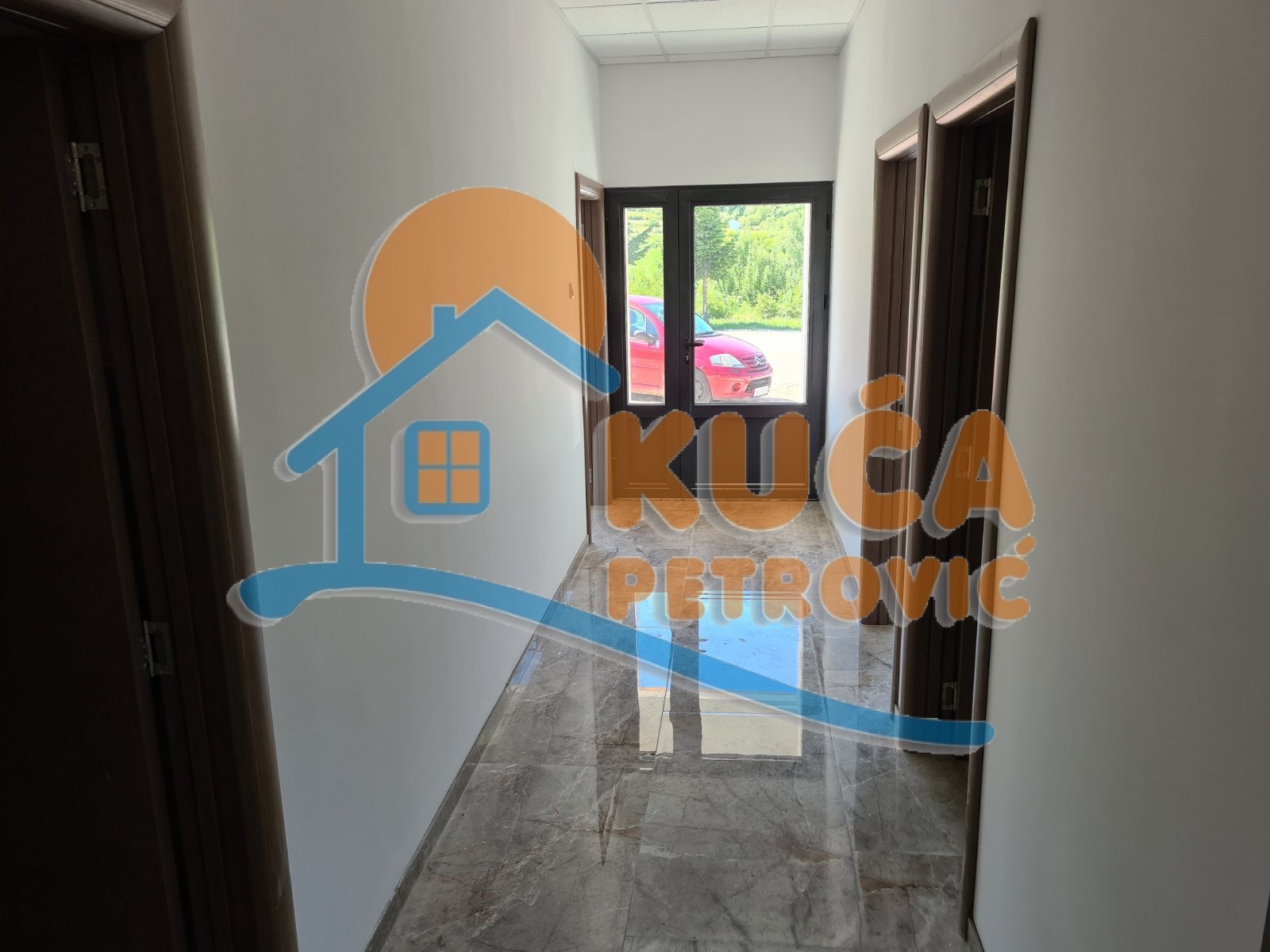 Lokal, 1200 m2, Dušana Trifunca ID: i-09366 3