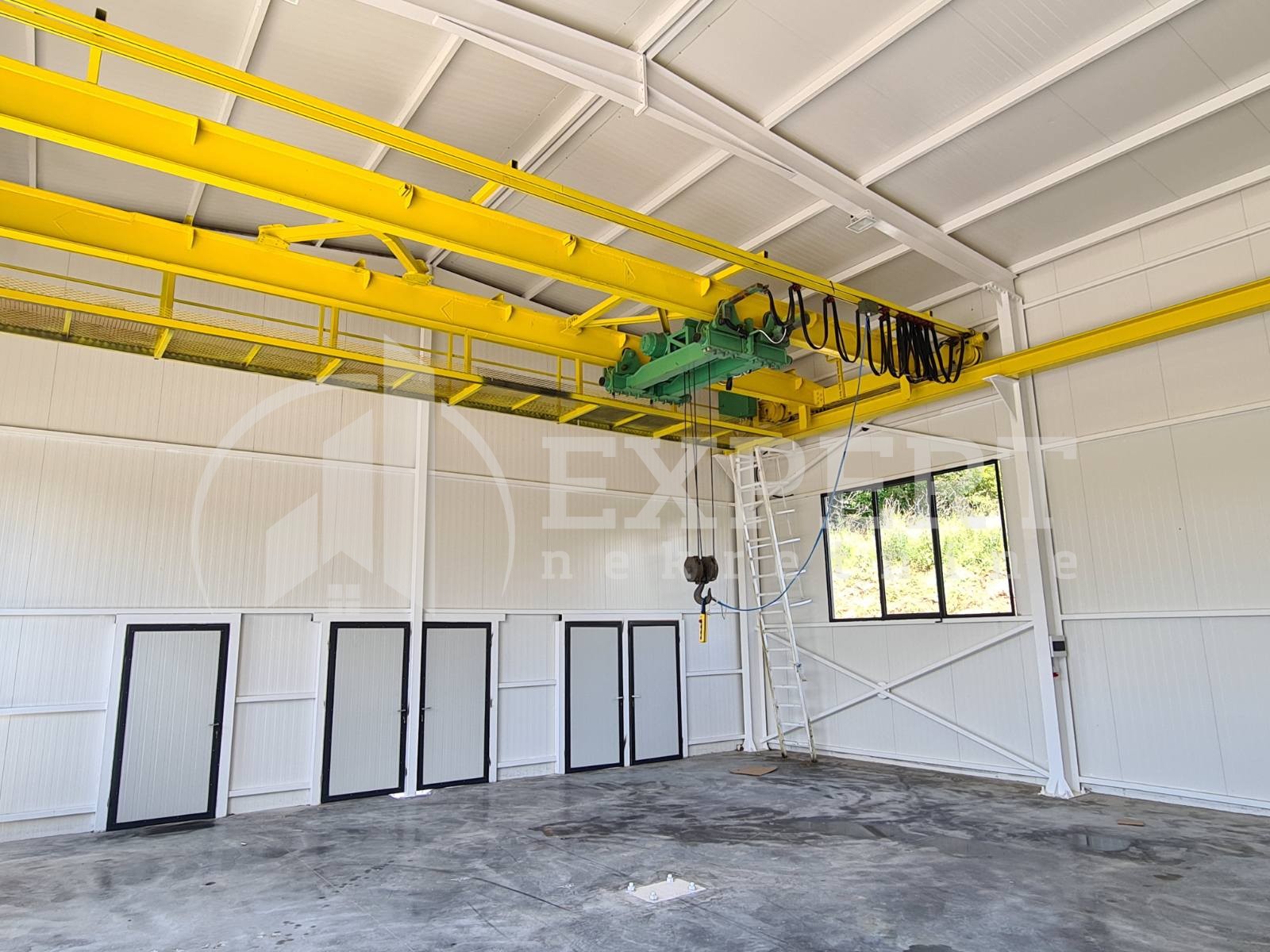 Lokal, 1200 m2, Dušana Trifunca ID: i-09366 11