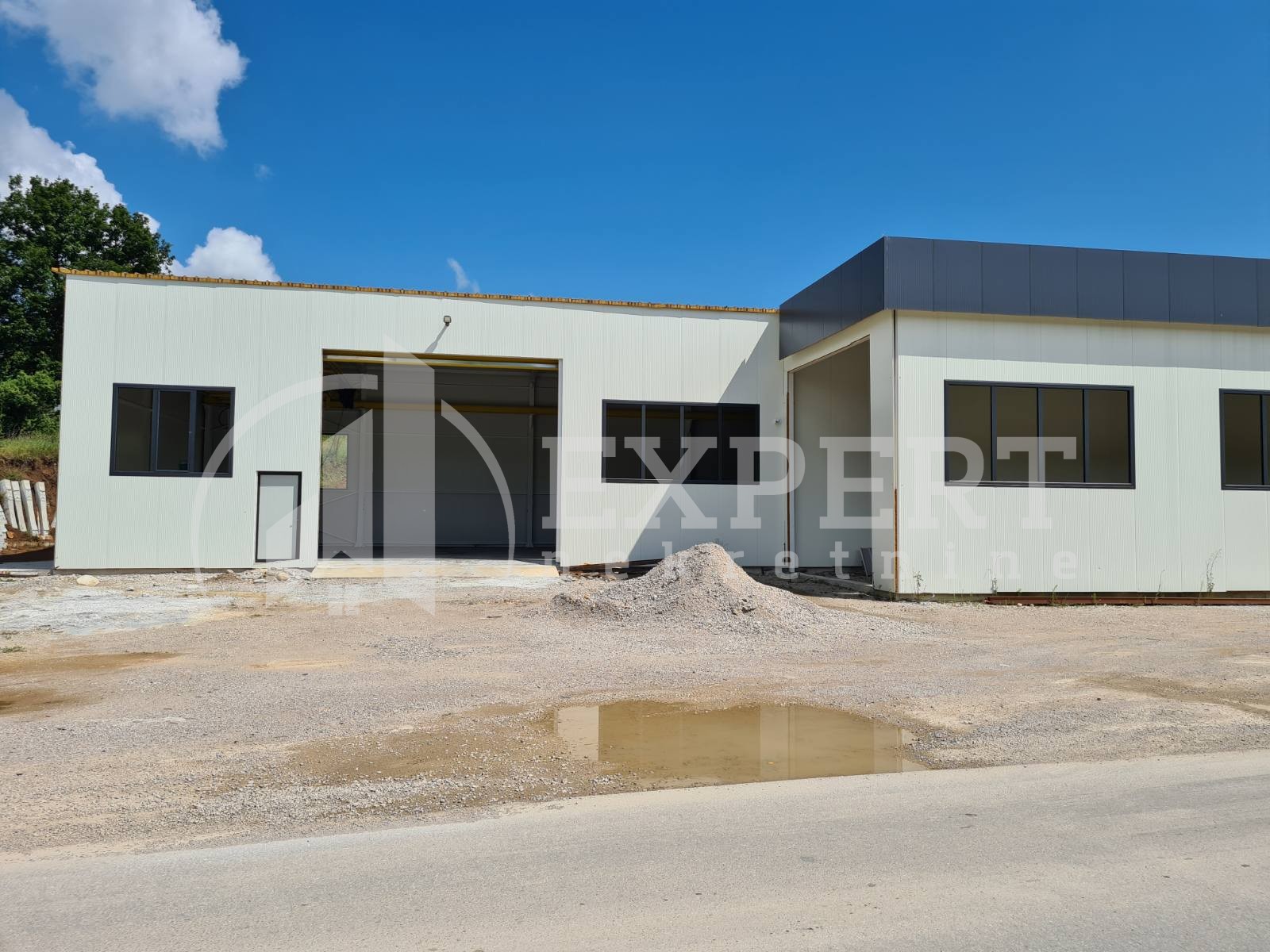 Lokal, 1200 m2, Dušana Trifunca ID: i-09366 14